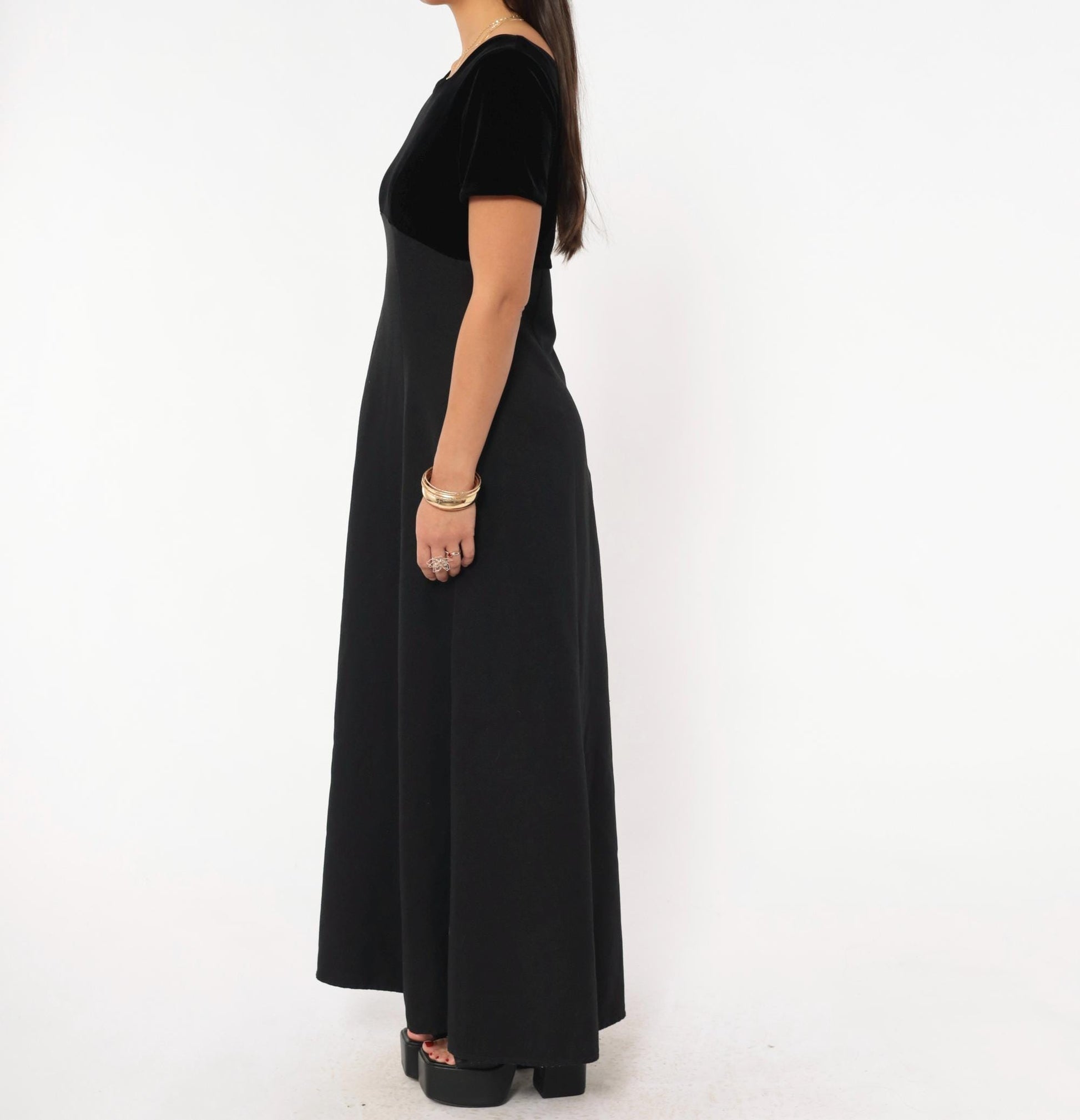 90s Simco Black Velvet Maxi Gown Sweetheart Neckline Empire Waist XXS
