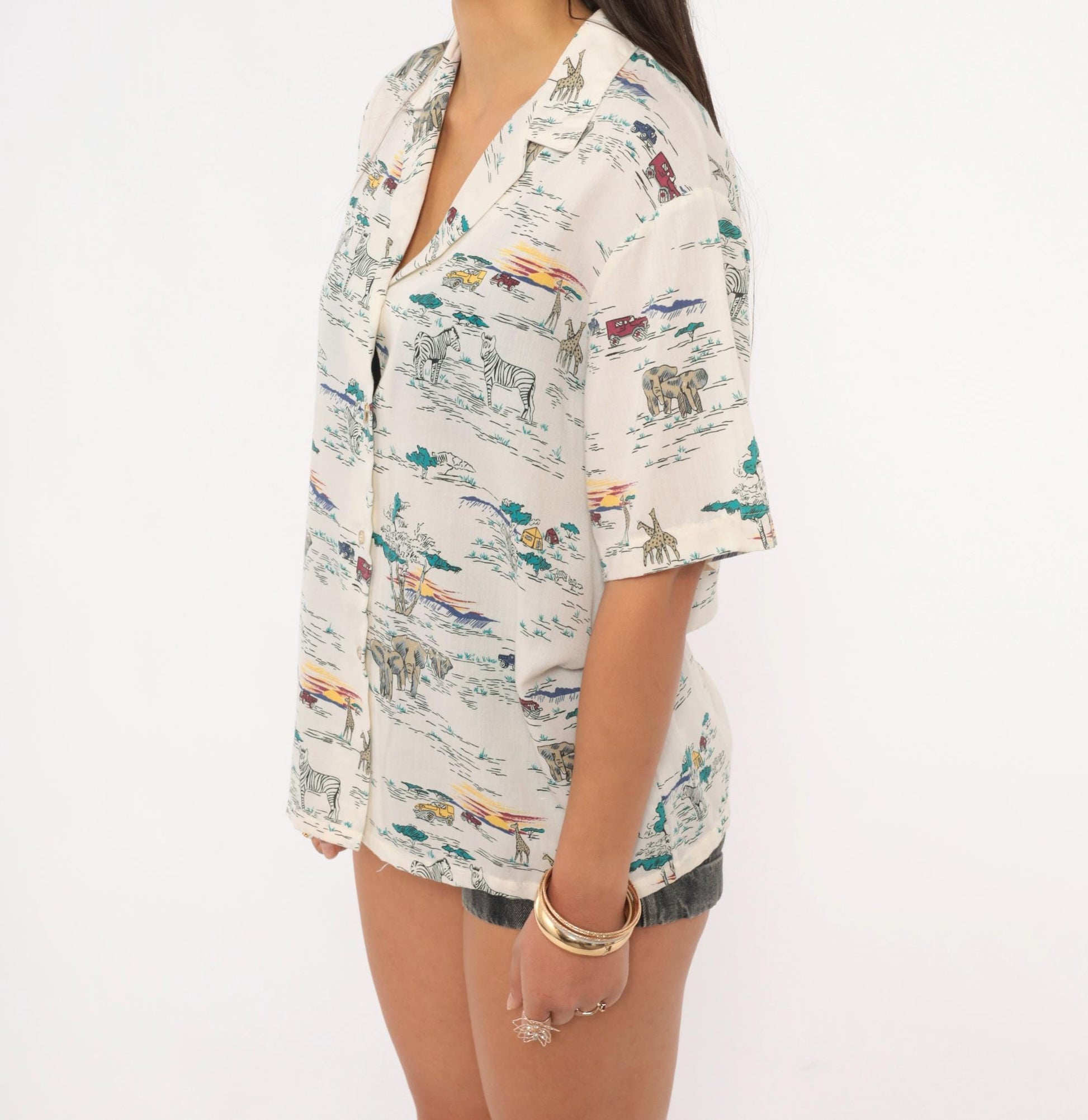 90s Cheryl Tiegs Safari Animal Print Camp Shirt Ivory Cream Large L