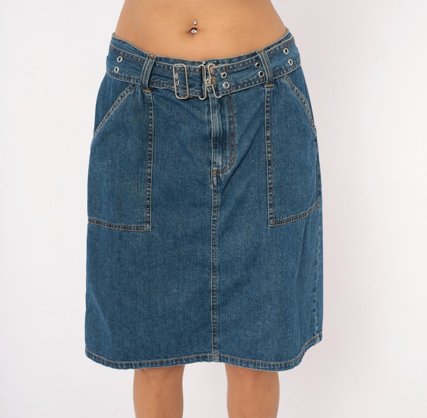 2000s Bill Blass Belted Denim Mini Skirt Indigo Cotton Medium M