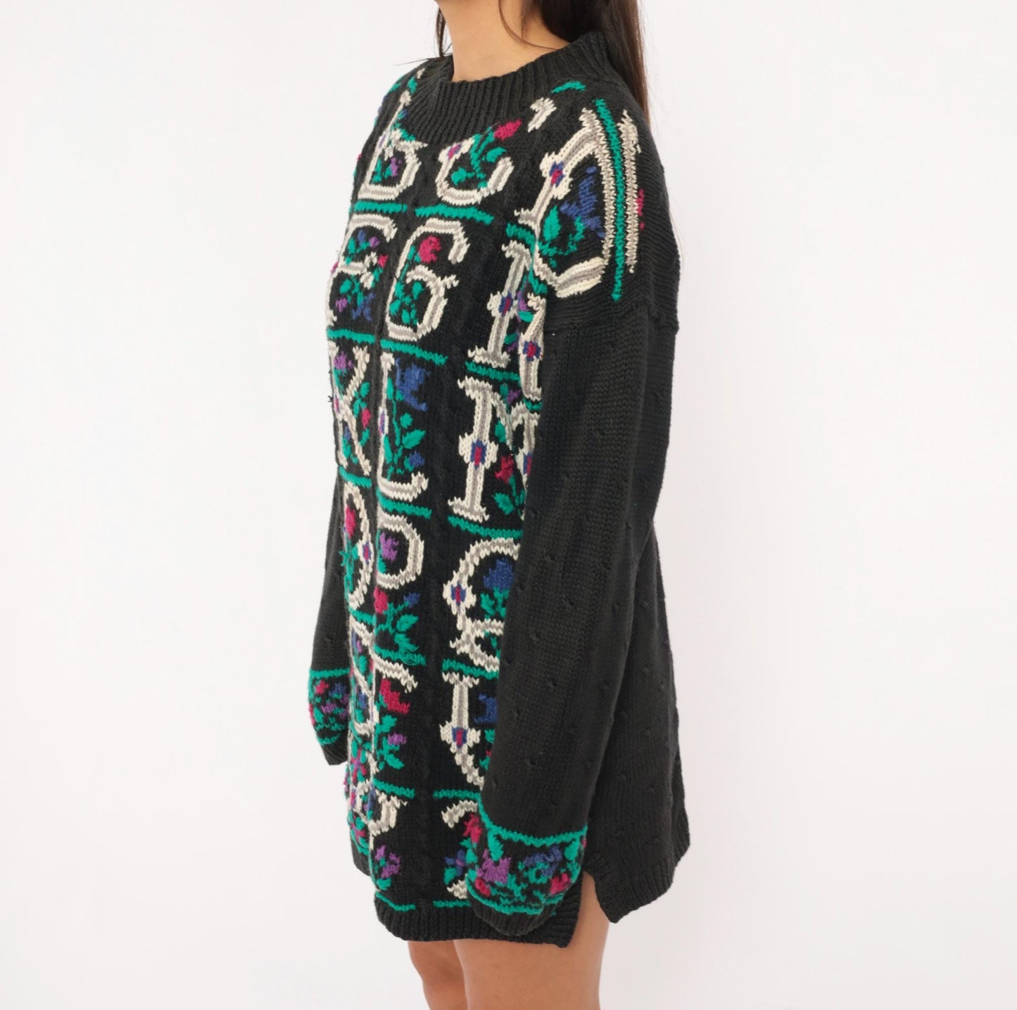90s Signatures Black Alphabet Floral Knit Sweater Cable Knit Pullover Small S