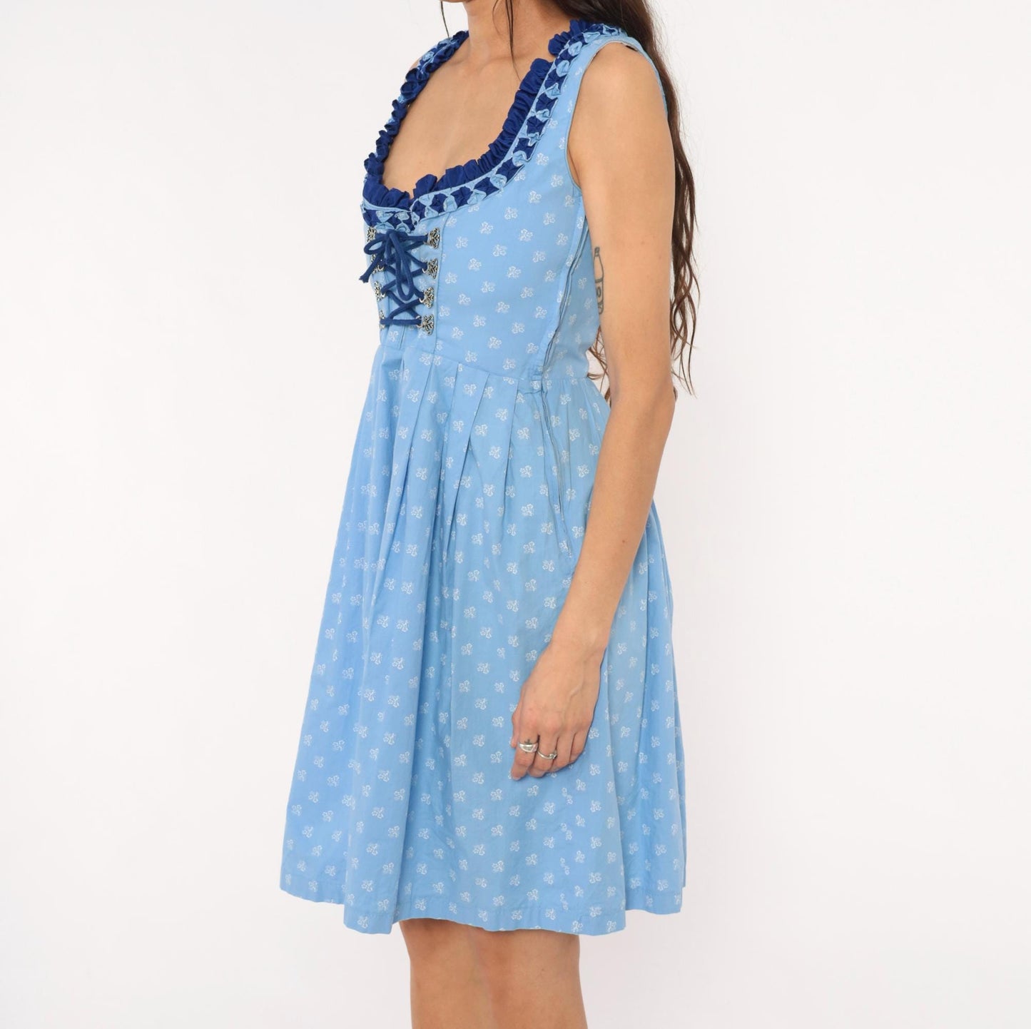 2000s Almenrausch Bavarian Dirndl Dress Sky Blue Floral Cotton Medium M