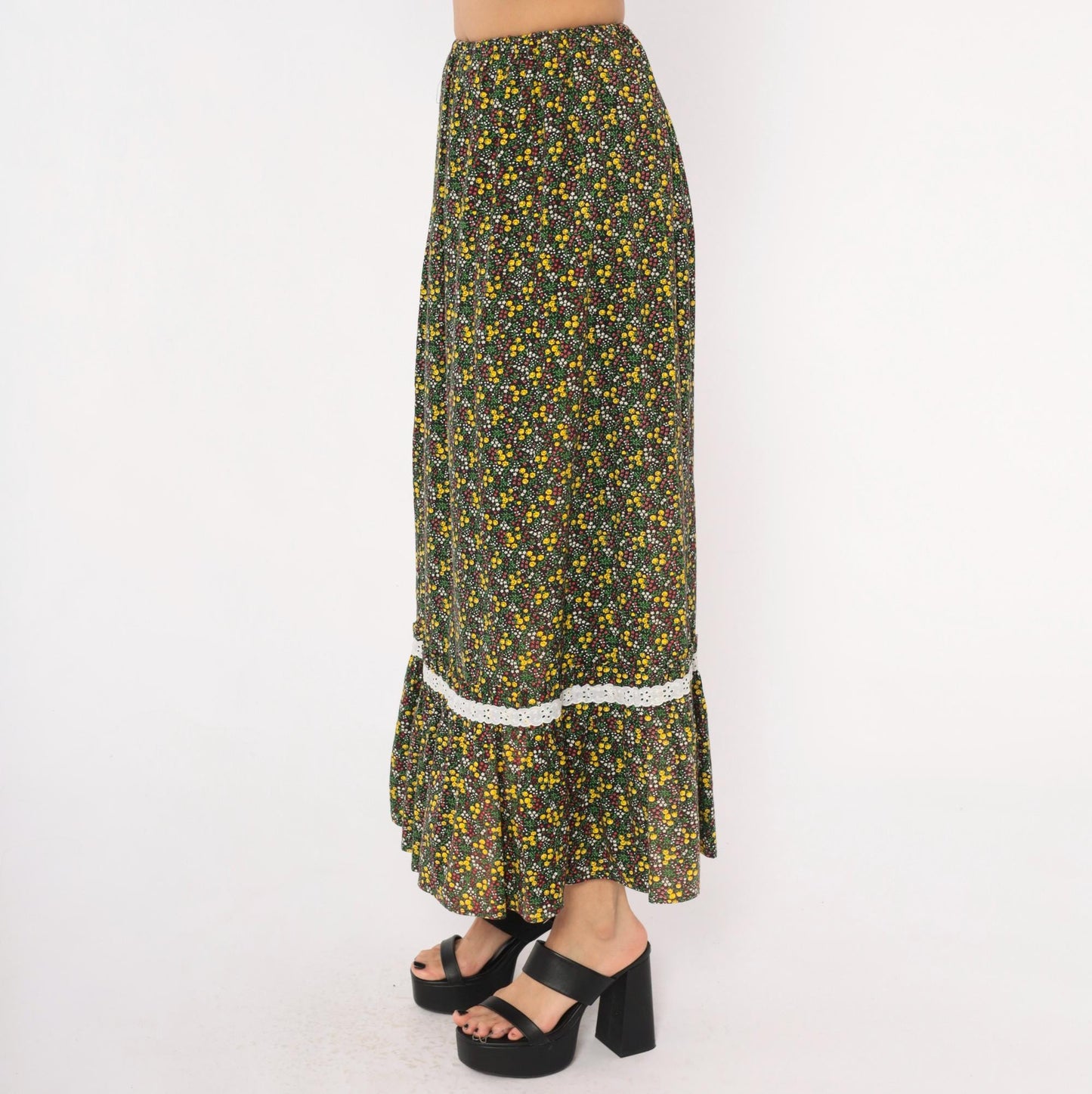 70s Black Ditsy Floral Maxi Skirt Cotton Ruffle Eyelet Lace Trim Extra Small