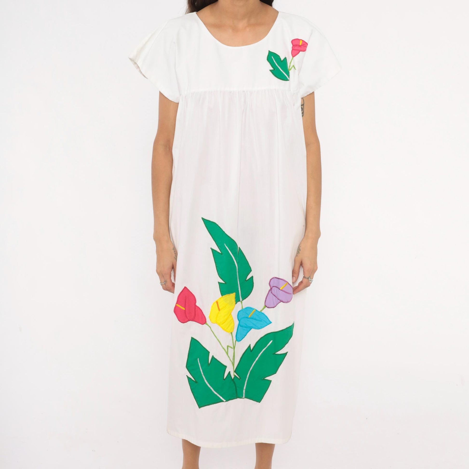 90s Bordados Tiscareño Tropical Appliqué Midi Dress White Cotton Calla Lily Large