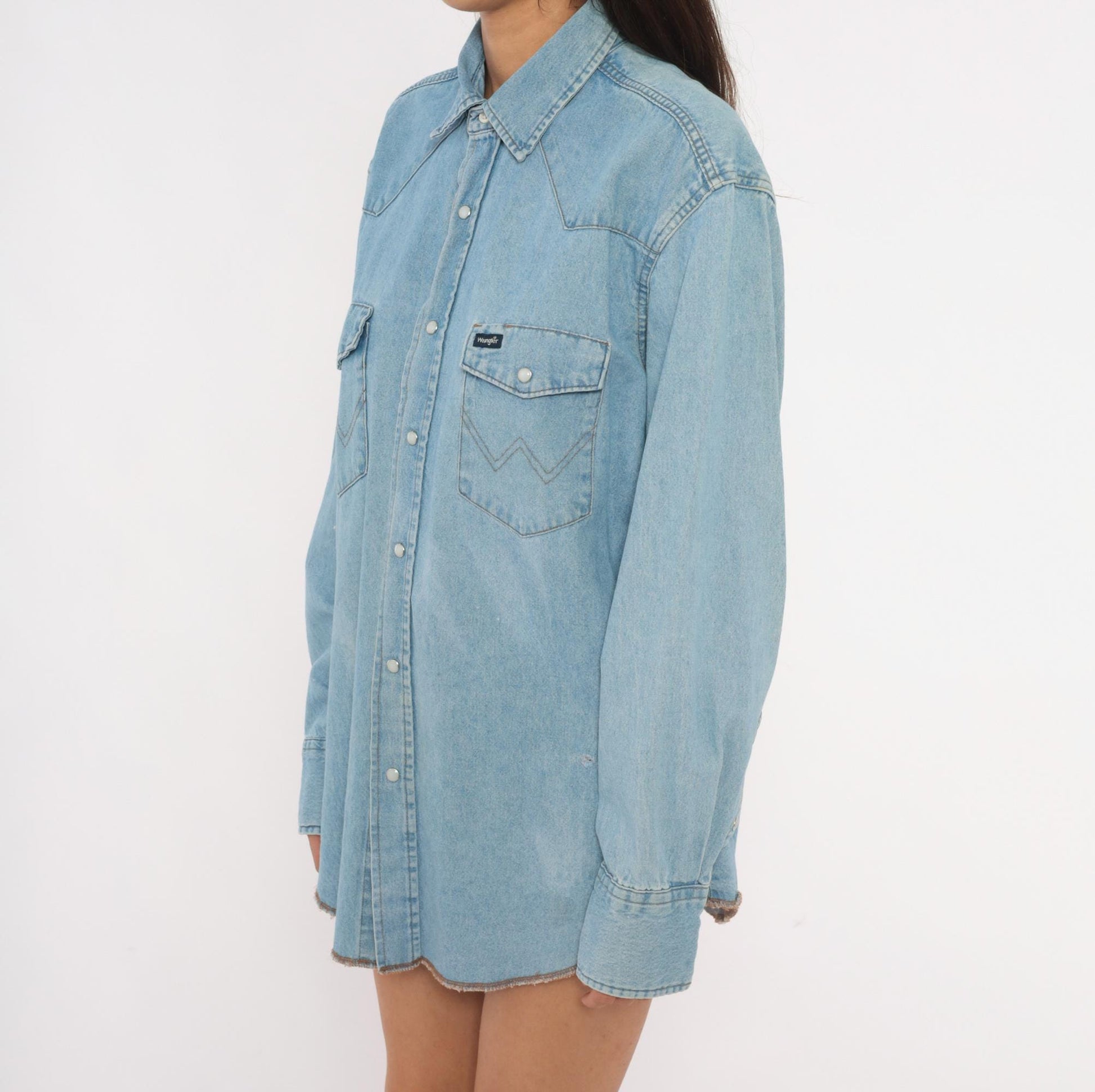 90s Wrangler Western Denim Shirt Pearl Snap Light Blue Cotton Large L