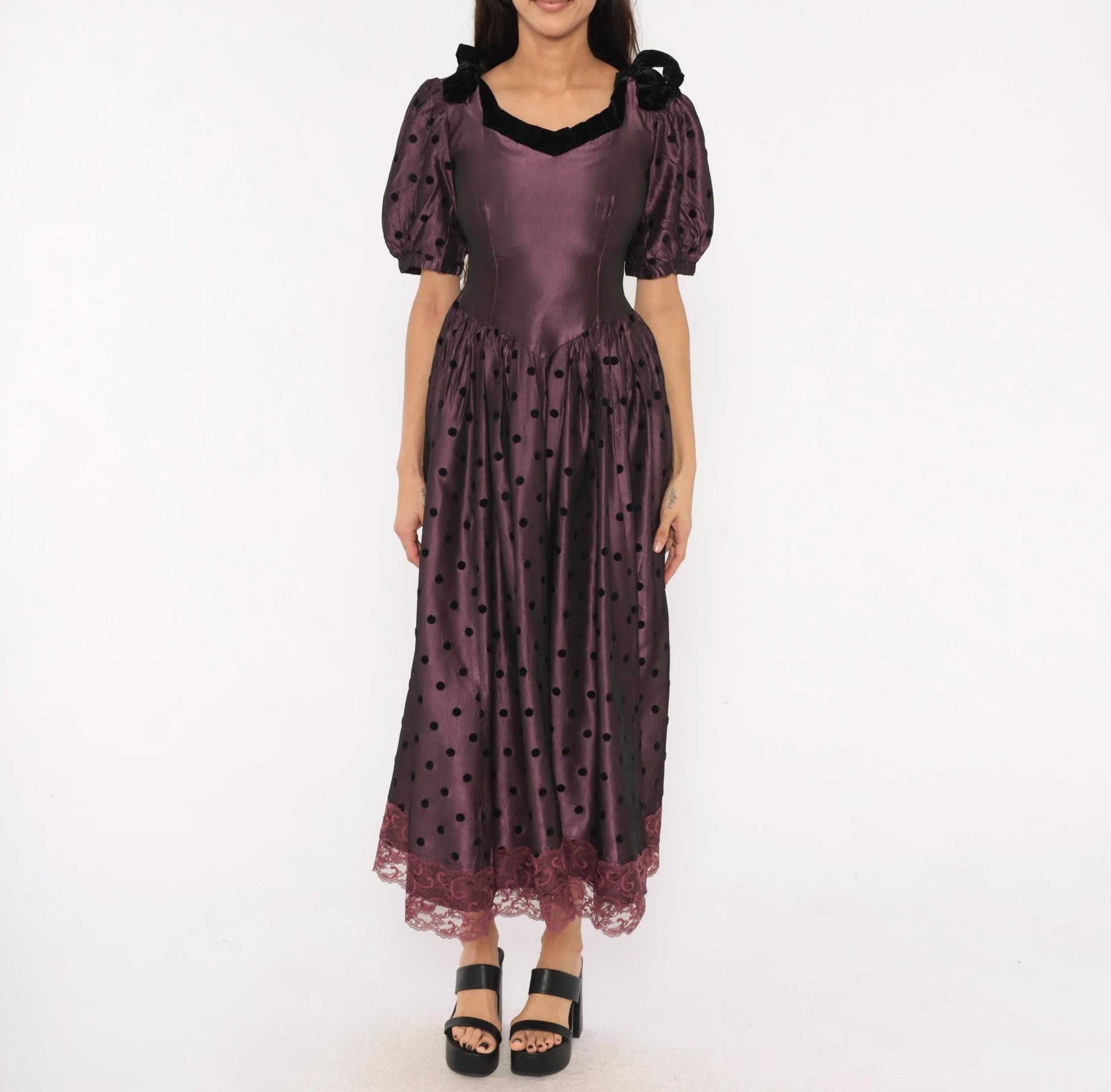 90s Plum Polka Dot Velvet Trim Puff Sleeve Gown V Neck Small