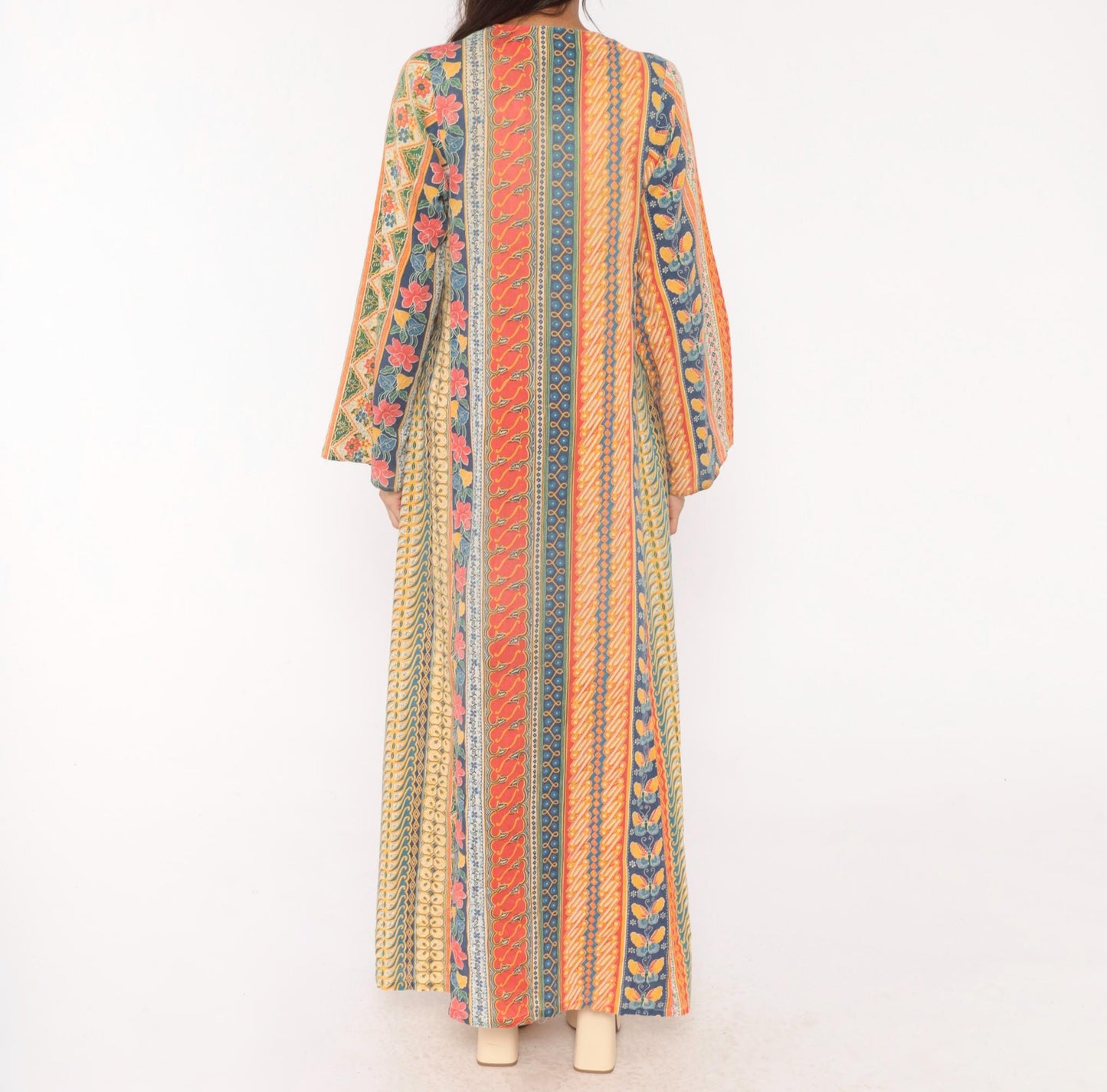 70s Frances Decourcy Batik Caftan Cotton Maxi Dress Floral Butterfly Print Multicolor Medium