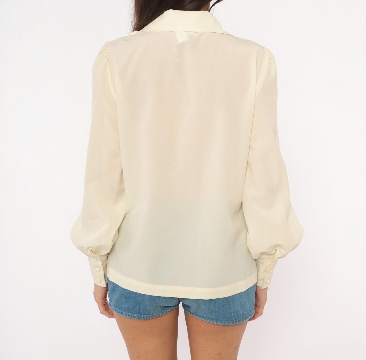 70s Lee Mar Cream Lace Ruffle Blouse Button Front Bishop Sleeve Medium