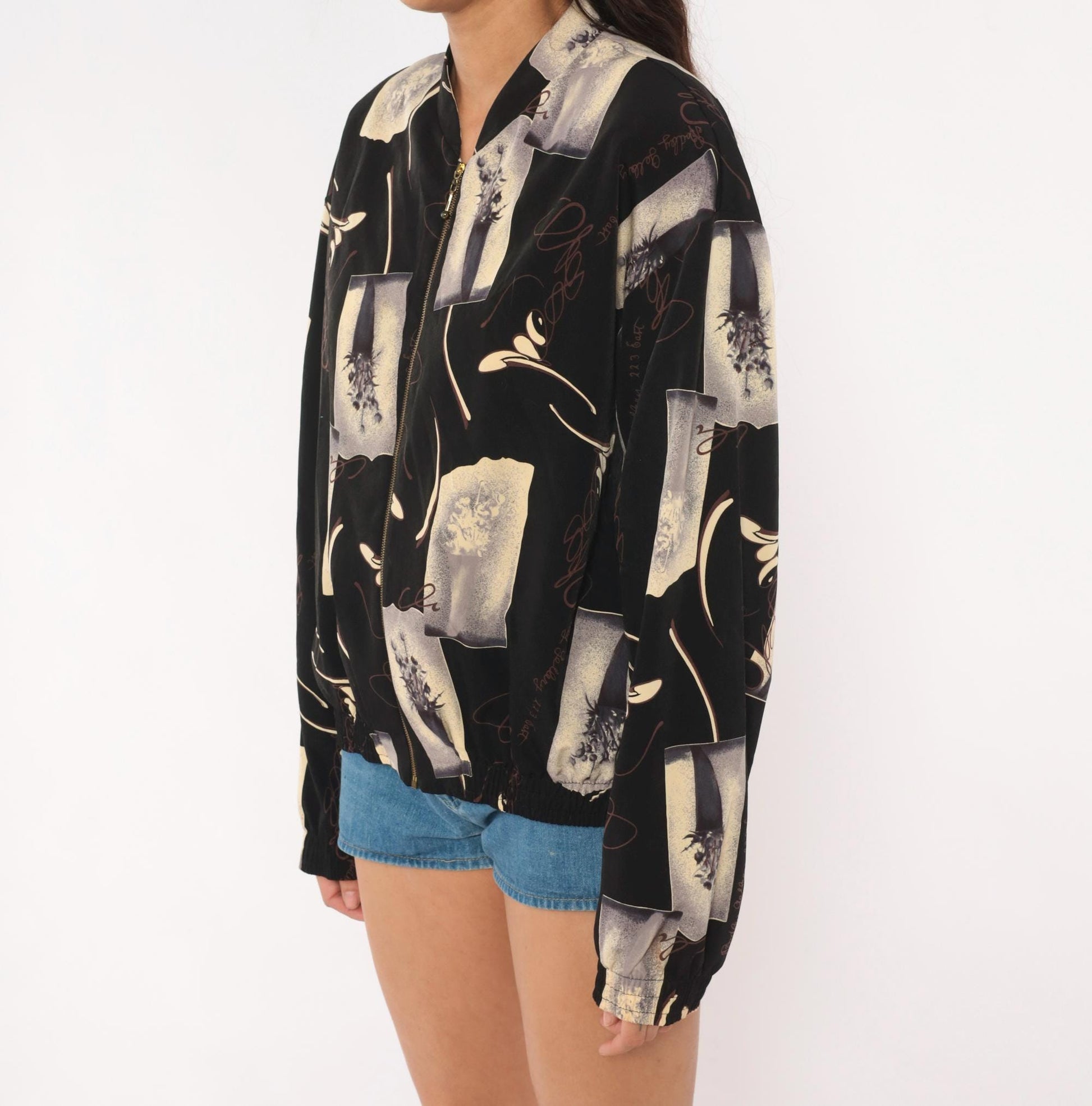 90s Kensington Square Bomber Jacket Black Cream Floral Vase Graphic Large