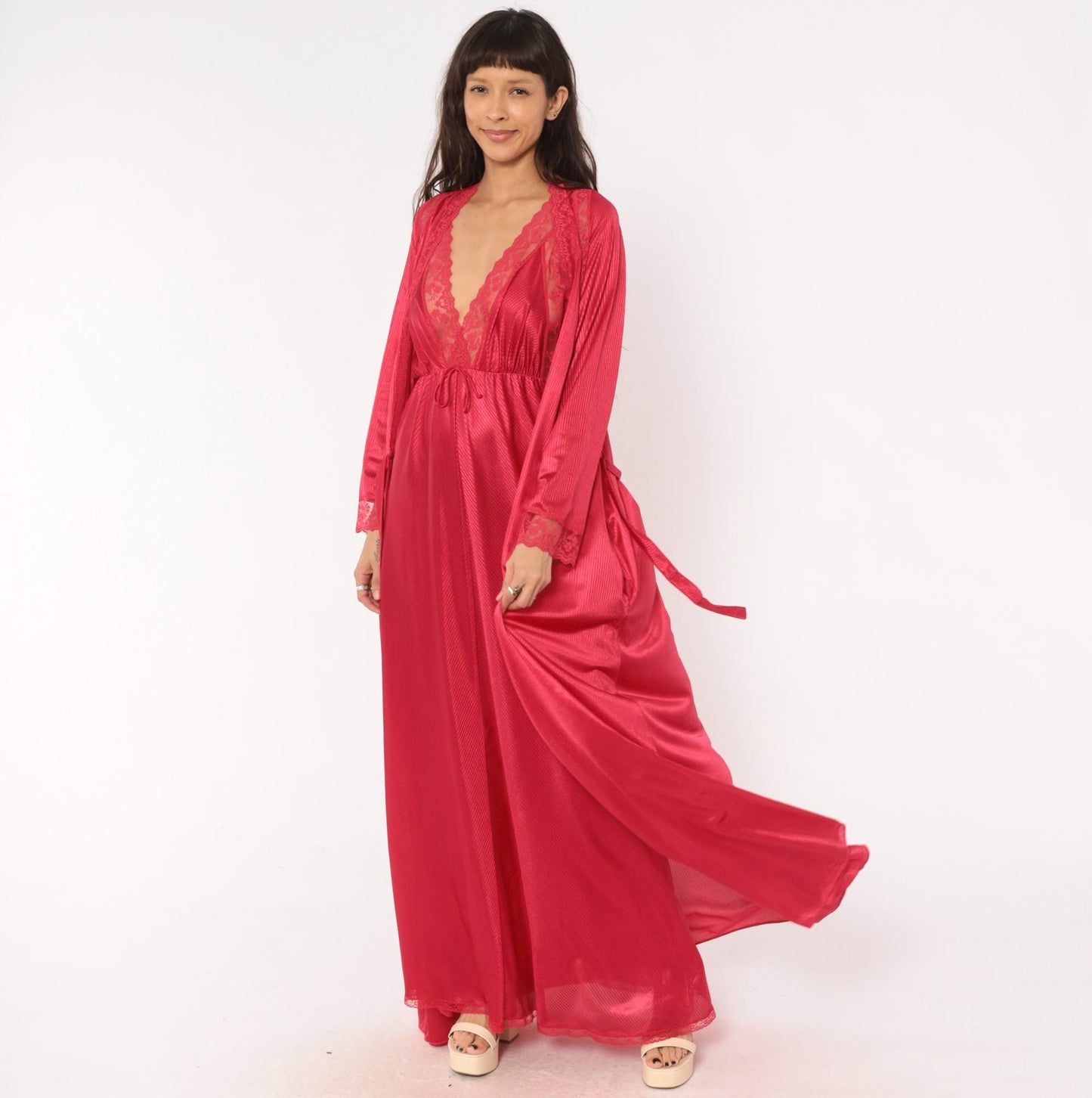 70s JCPenney Raspberry Nylon Nightgown Robe Set Deep V Lace Medium