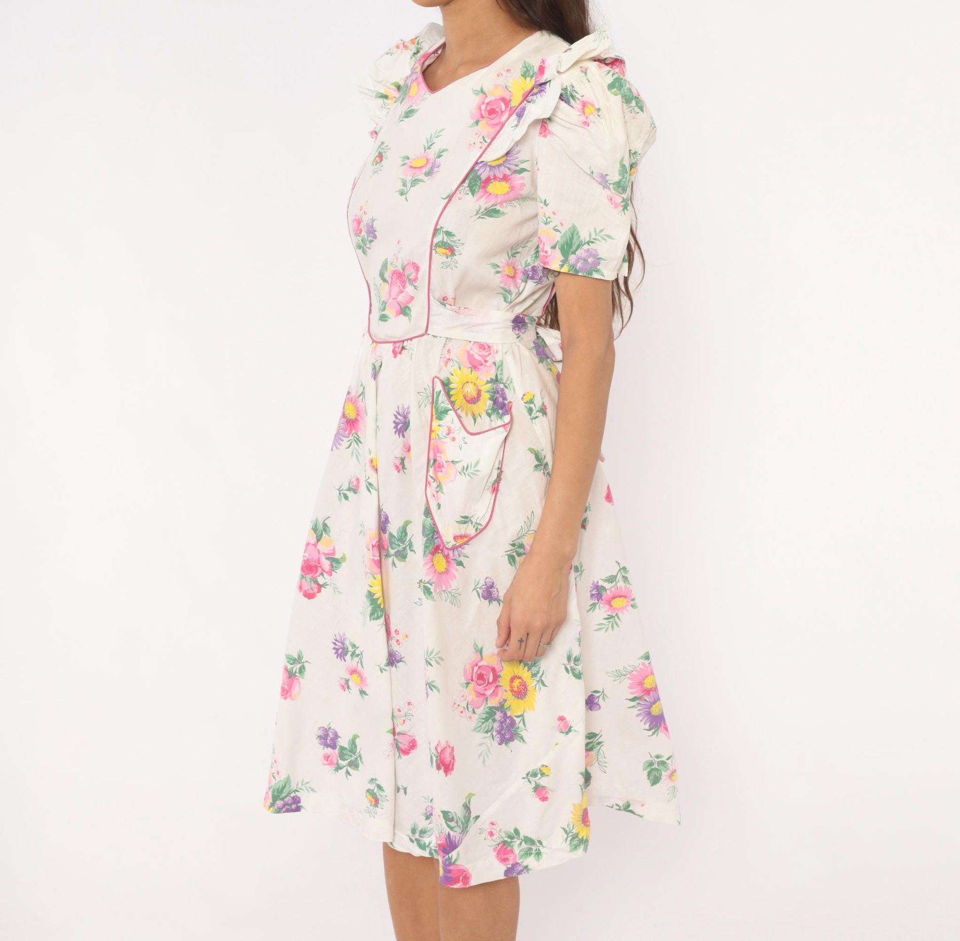 1950s Floral Cotton Dress Puff Sleeve V-Neck Pink White Rose Print Medium
