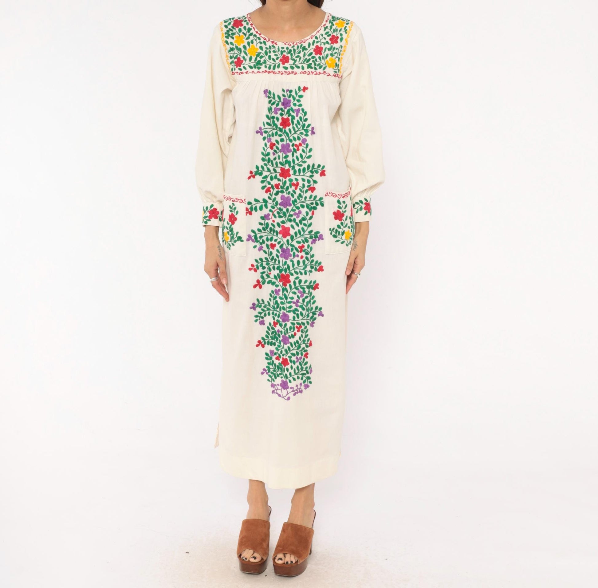 70s Embroidered Mexican Cotton Maxi Dress Floral Cream Long Sleeve Small