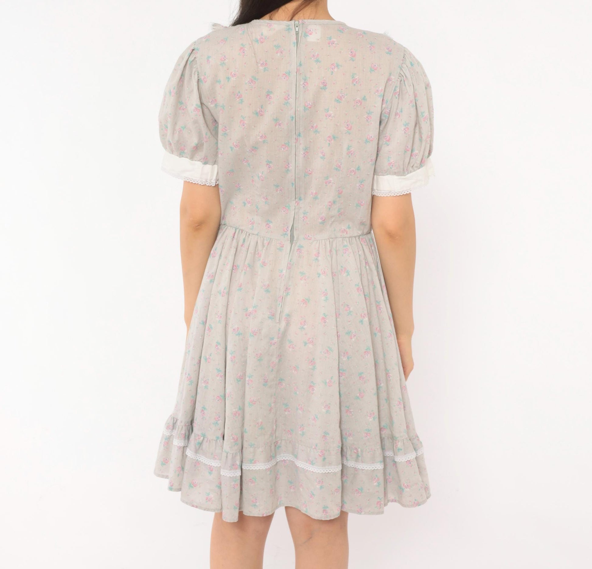70s Jeri Bee Grey Floral Bib Dress Puff Sleeve Prairie Calico Small