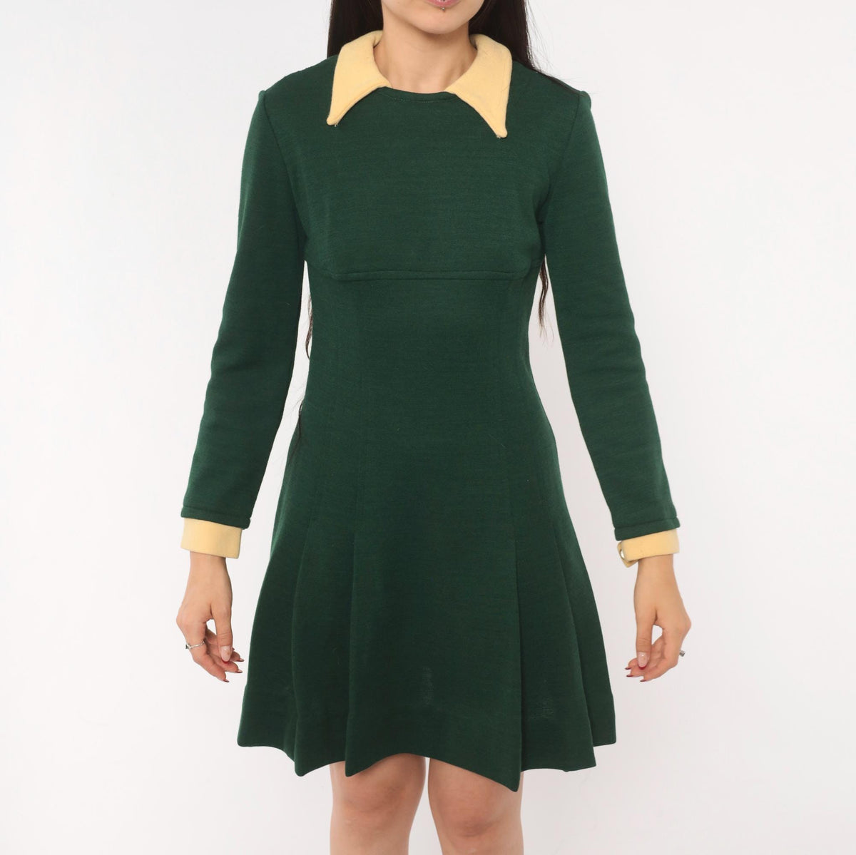 1960s Mod Mini Dress Olive Wool Pointed Collar Cream Long Sleeve Small