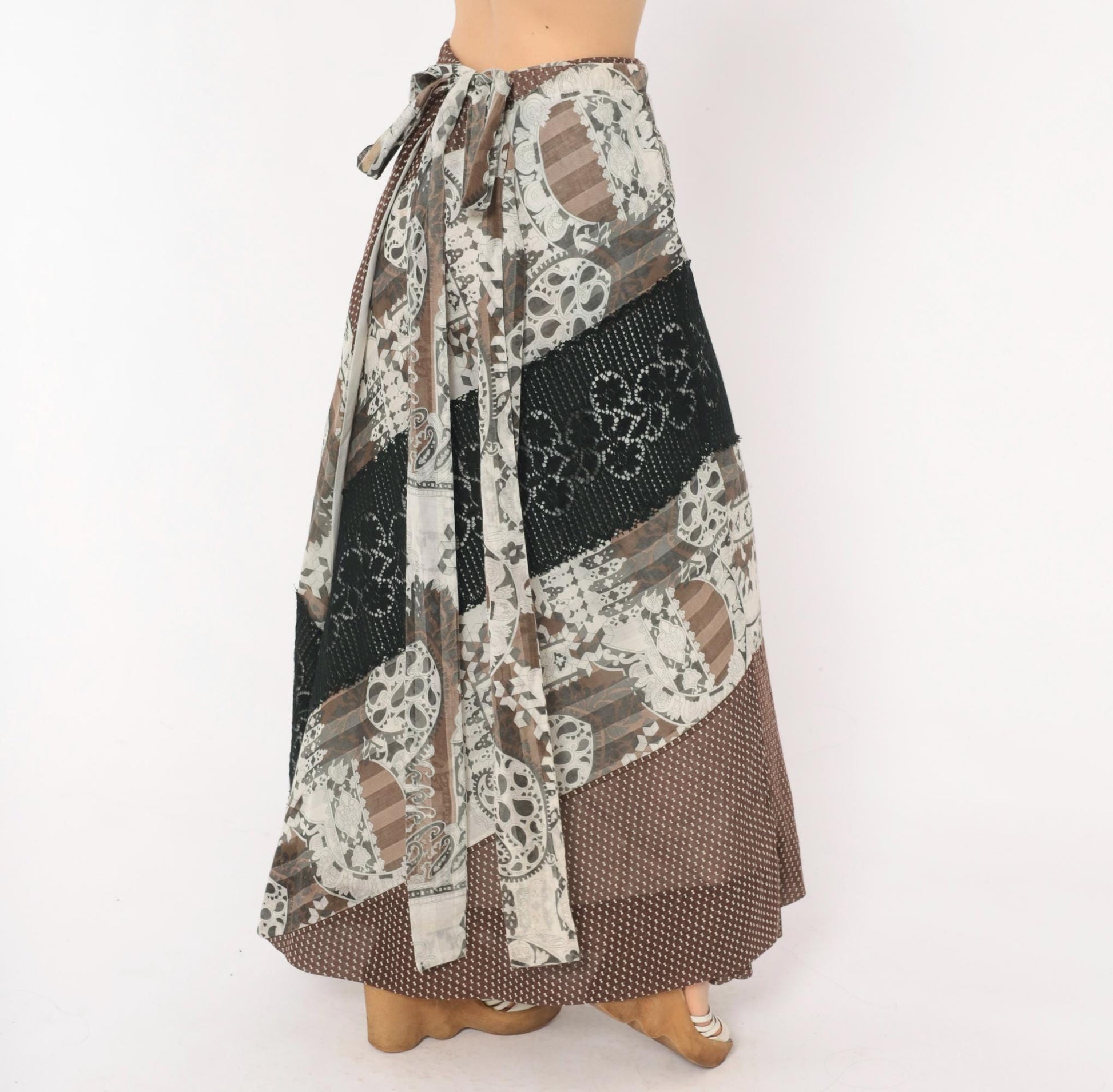 70s Chessa Davis Patchwork Maxi Wrap Skirt Brown Black Paisley Crochet Lace Large L