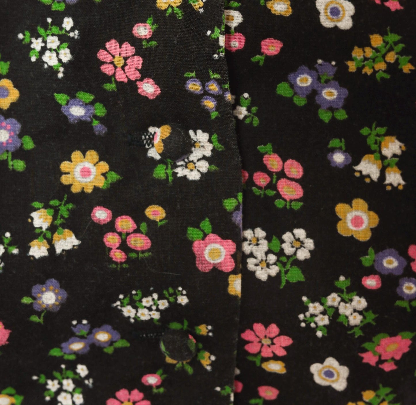 70s Black Floral Two-Tone Shirt Dress White A-Line Knee-Length Small S
