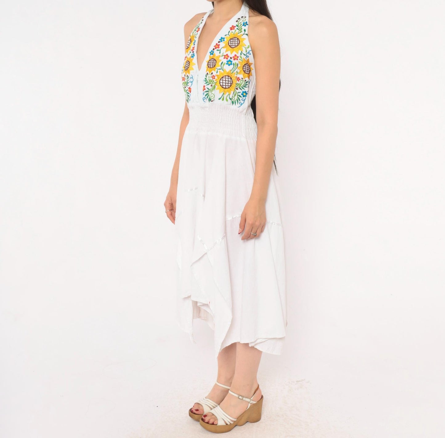 90s White Sunflower Embroidered Halter Dress Cotton Handkerchief Hem Medium