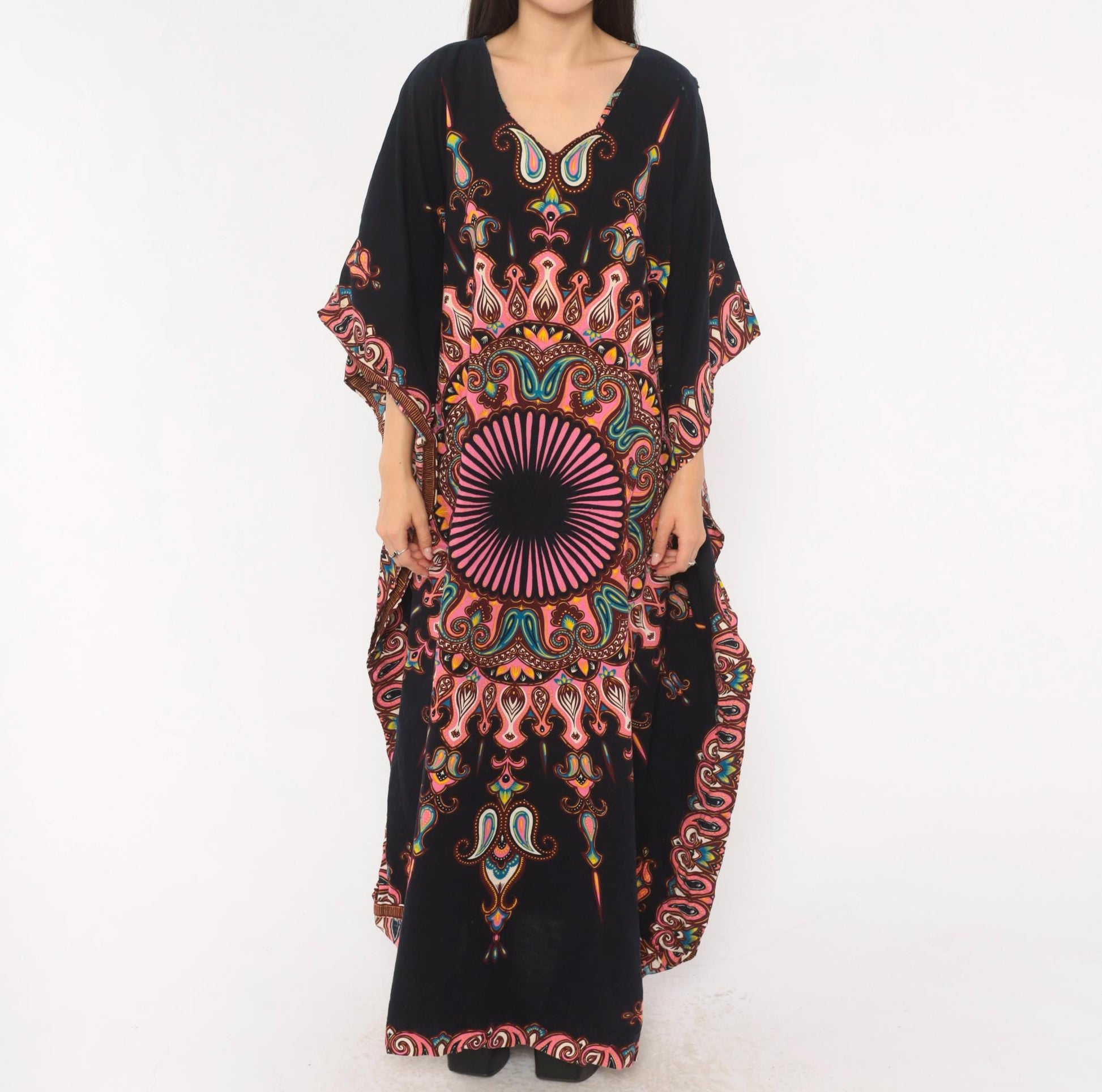 2000s Black Mandala Kaftan Paisley Print Pink V-Neck Bat Wing Maxi Dress One Size