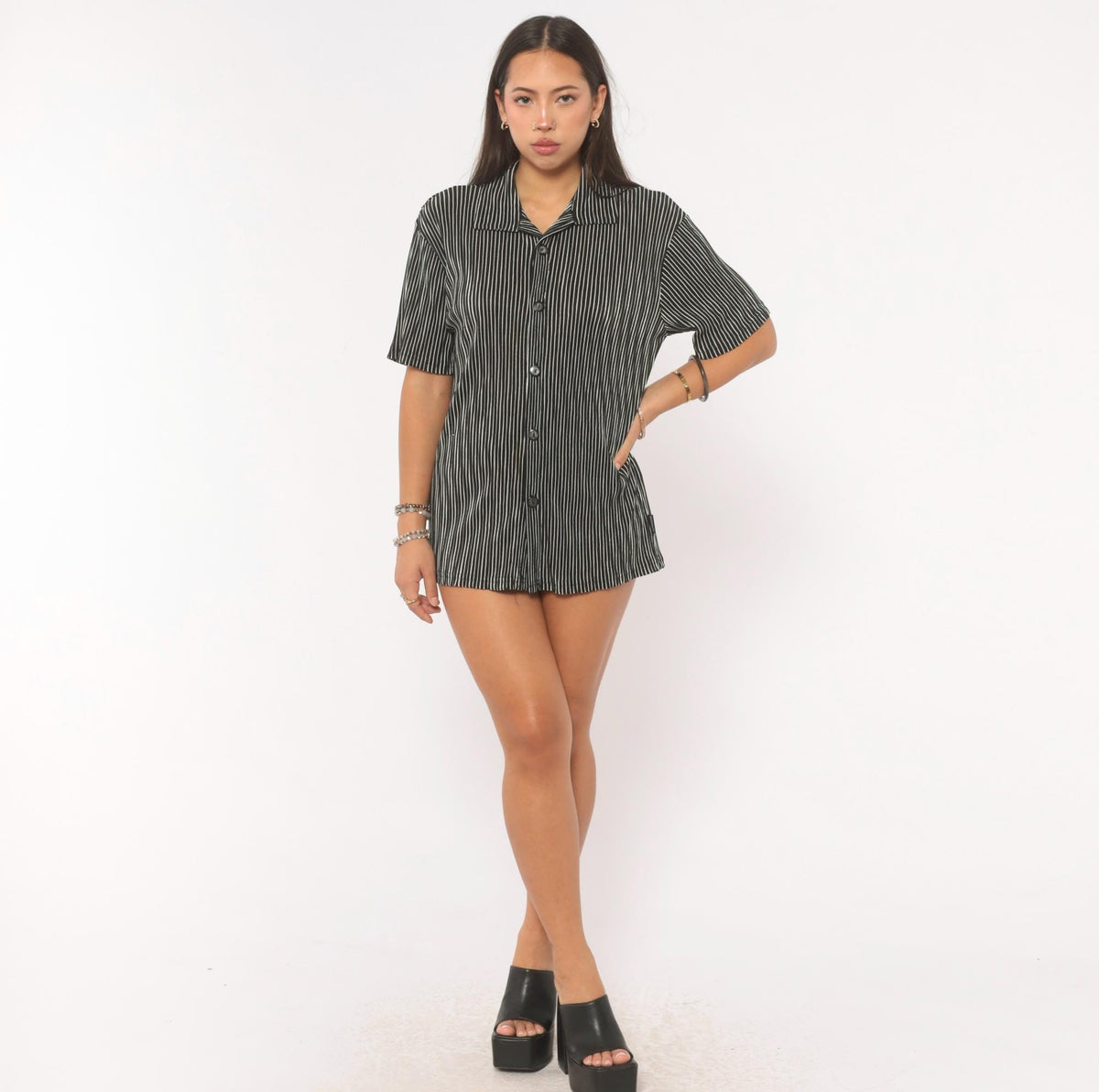 Y2K Black Pinstripe Button Up Camp Collar Shirt White Stripe Short Sleeve Small