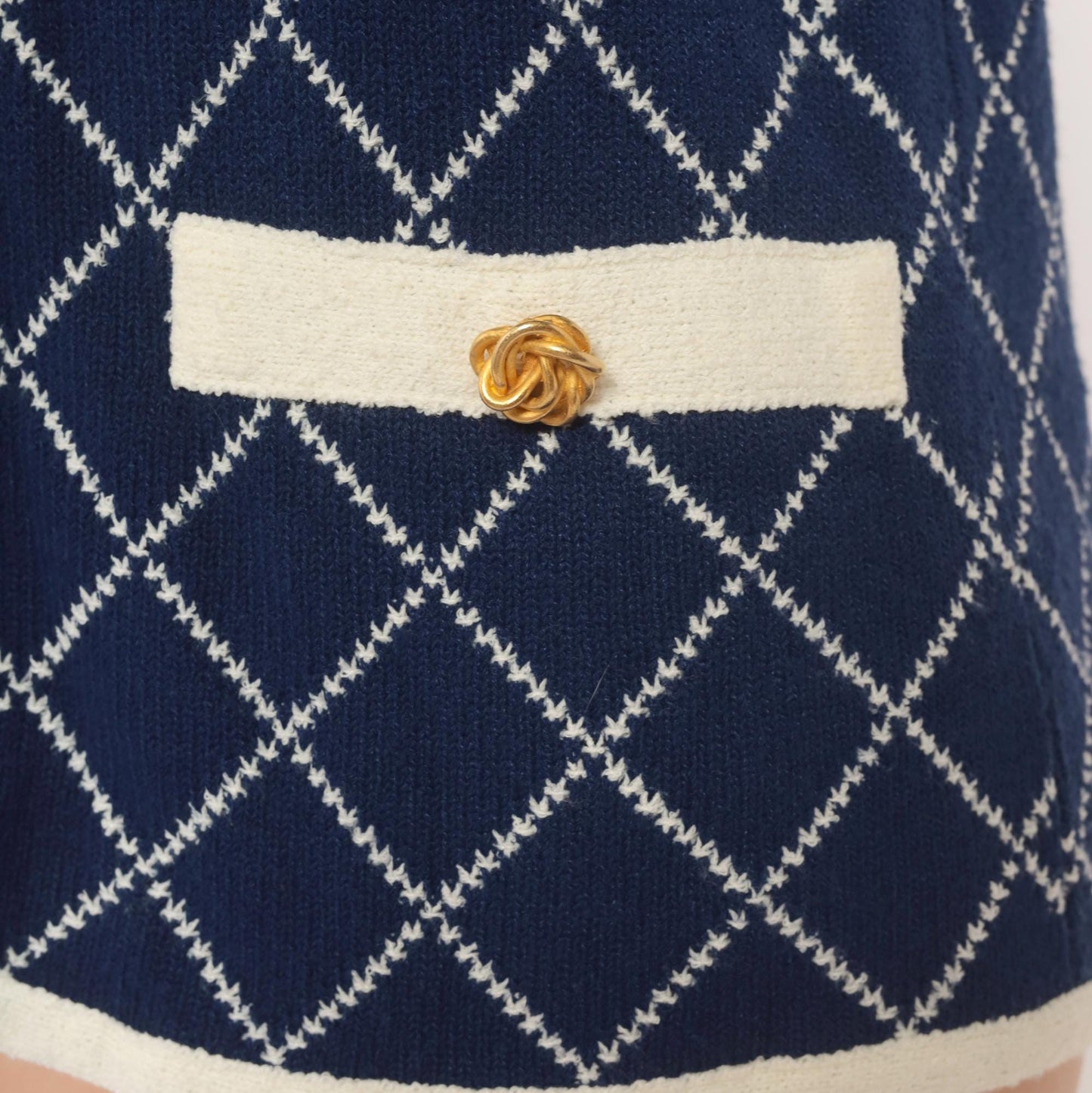 80s Castleberry Navy Diamond Knit Blazer White Trim Collarless Small