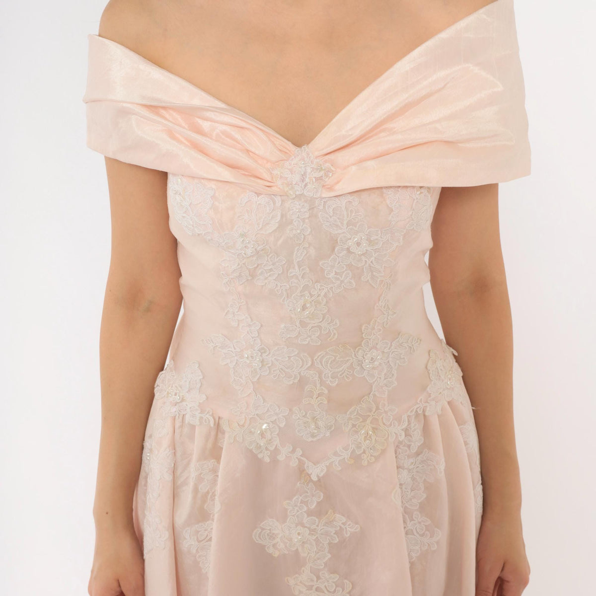 80s Eden Bridal Blush Pink Maxi Gown Off-Shoulder Sweetheart Bow Back Medium