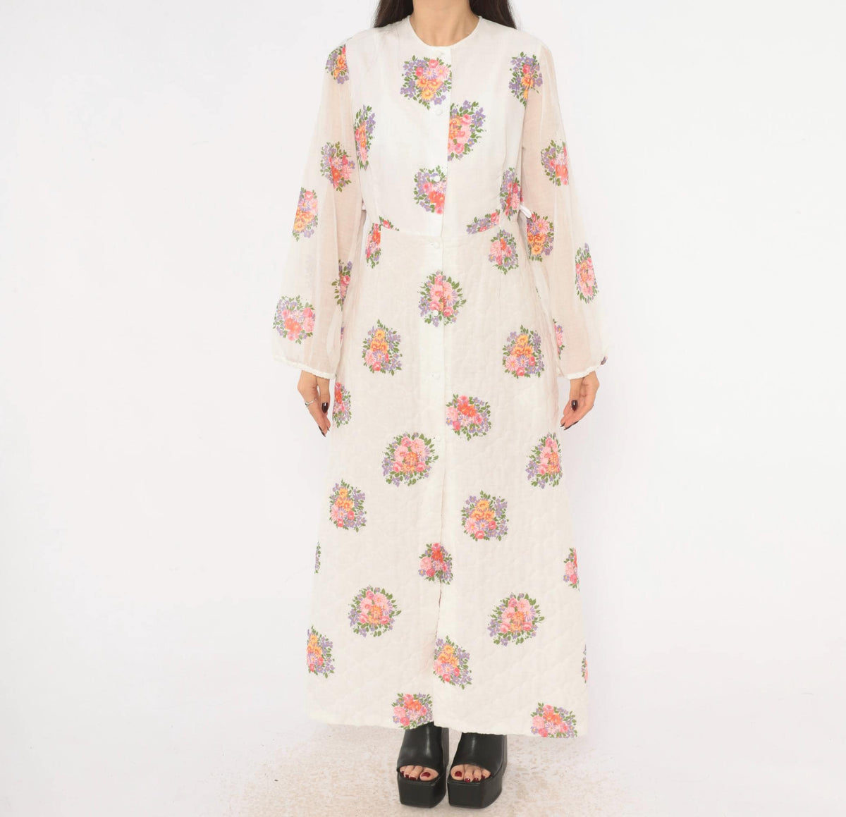 70s White Floral Quilted Maxi Dress Balloon Sleeve Button Front Small