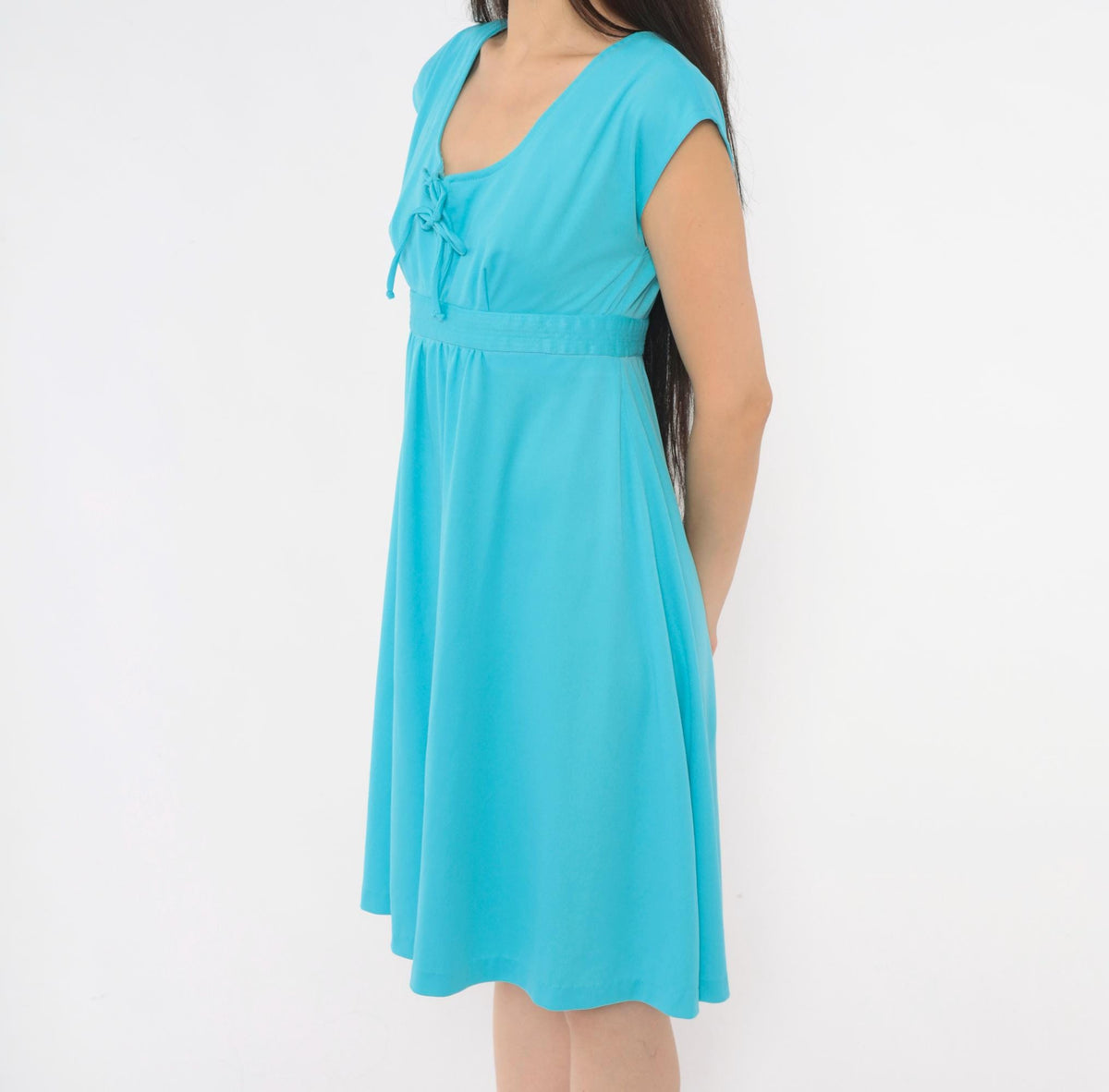 70s Teal Blue Knee-Length Dress Cap Sleeve Empire Waist Keyhole Tie Back Small