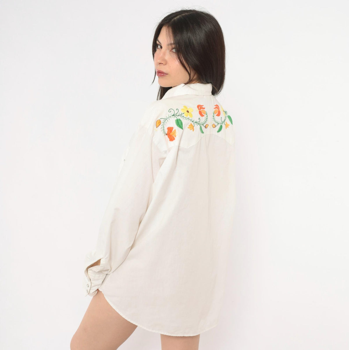 70s Levi's Western Shirt Floral Embroidered Yoke White Pearl Snap Large