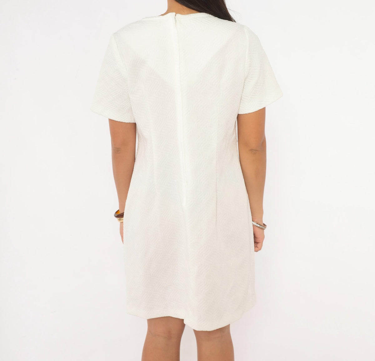 60s White Shift Dress V Neck Short Sleeve Mod A Line Jacquard Medium M