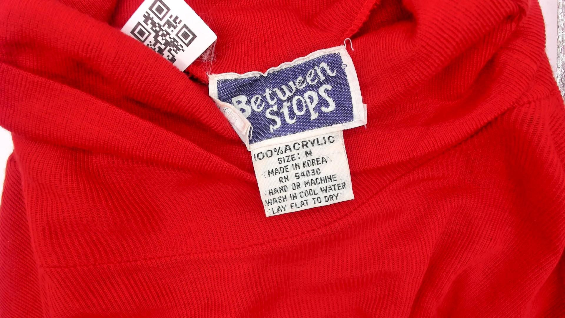 80s Red Turtleneck Acrylic Knit Fitted Long Sleeve Pullover Medium M