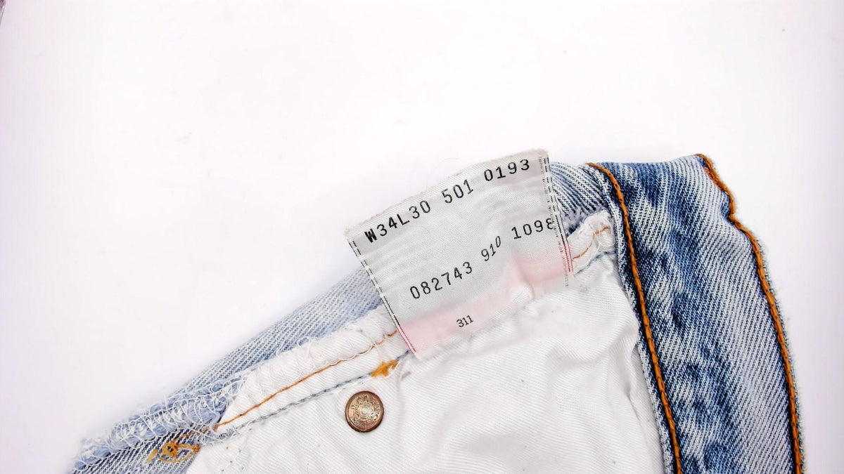Levi's 501 90s Distressed Light Wash Denim High Rise Straight Leg 34x30