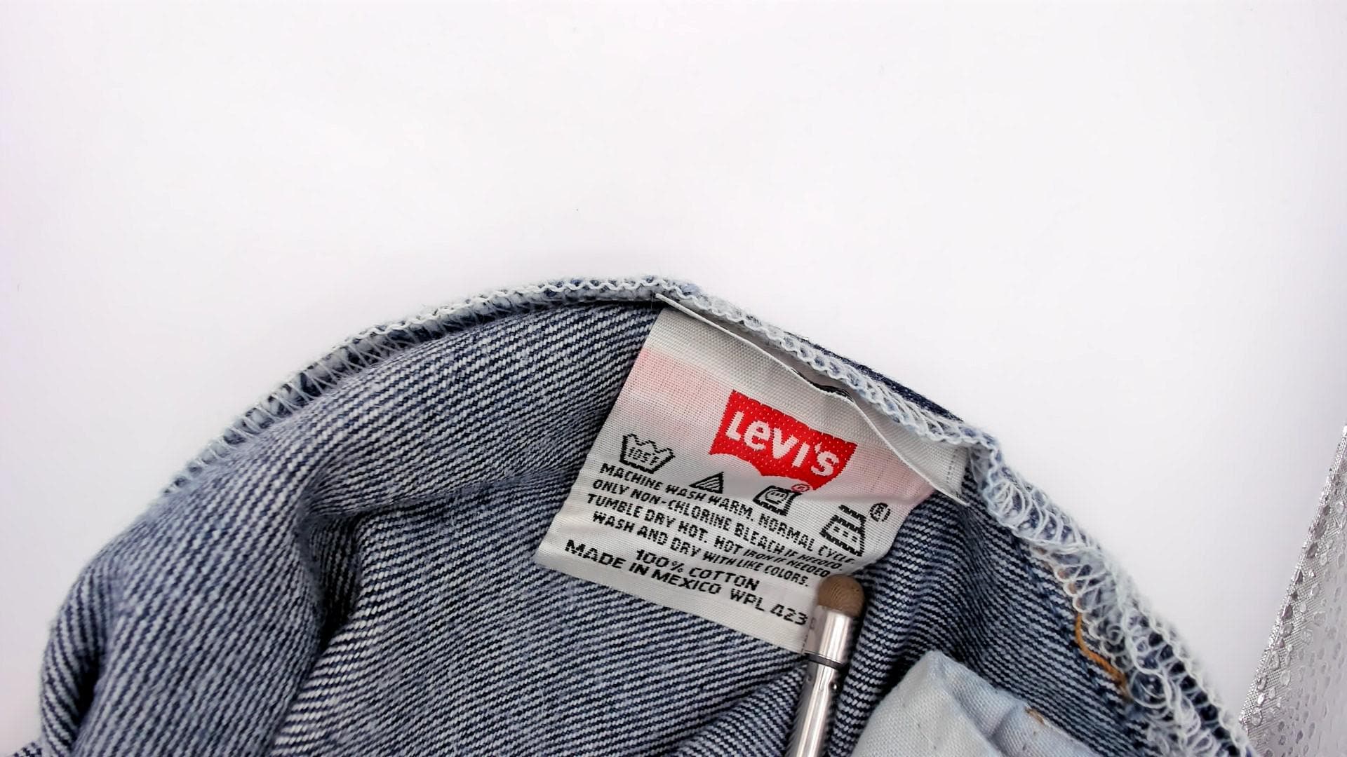 90s Levi's 501 High Waist Straight Leg Jeans Medium Blue Denim Large L