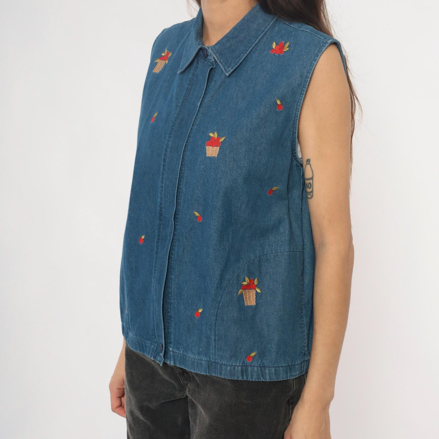 90s Allison Daley Denim Vest Embroidered Apple Basket Blue Collared Medium
