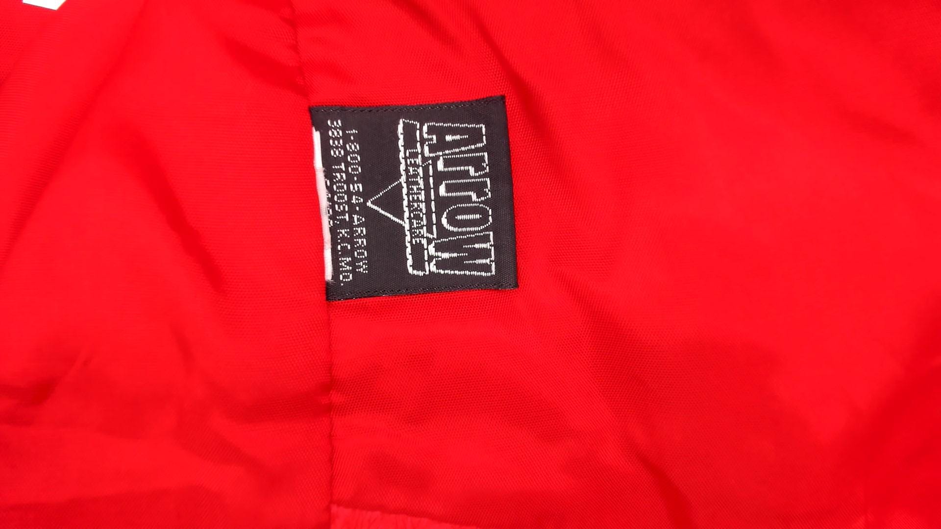 90s Red Leather Quilted Diamond Vest Adjustable Medium M