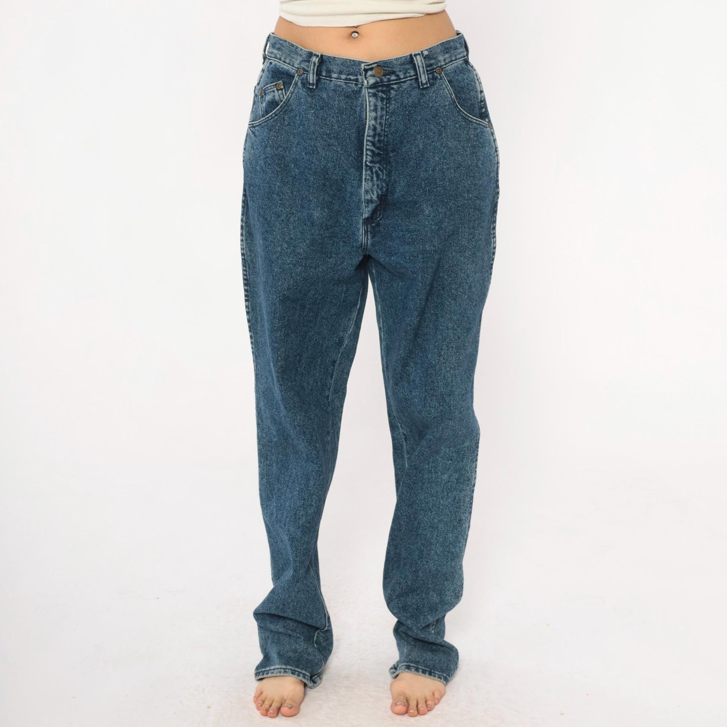 Y2K Wrangler High-Waisted Straight Leg Jeans Medium Blue Denim
