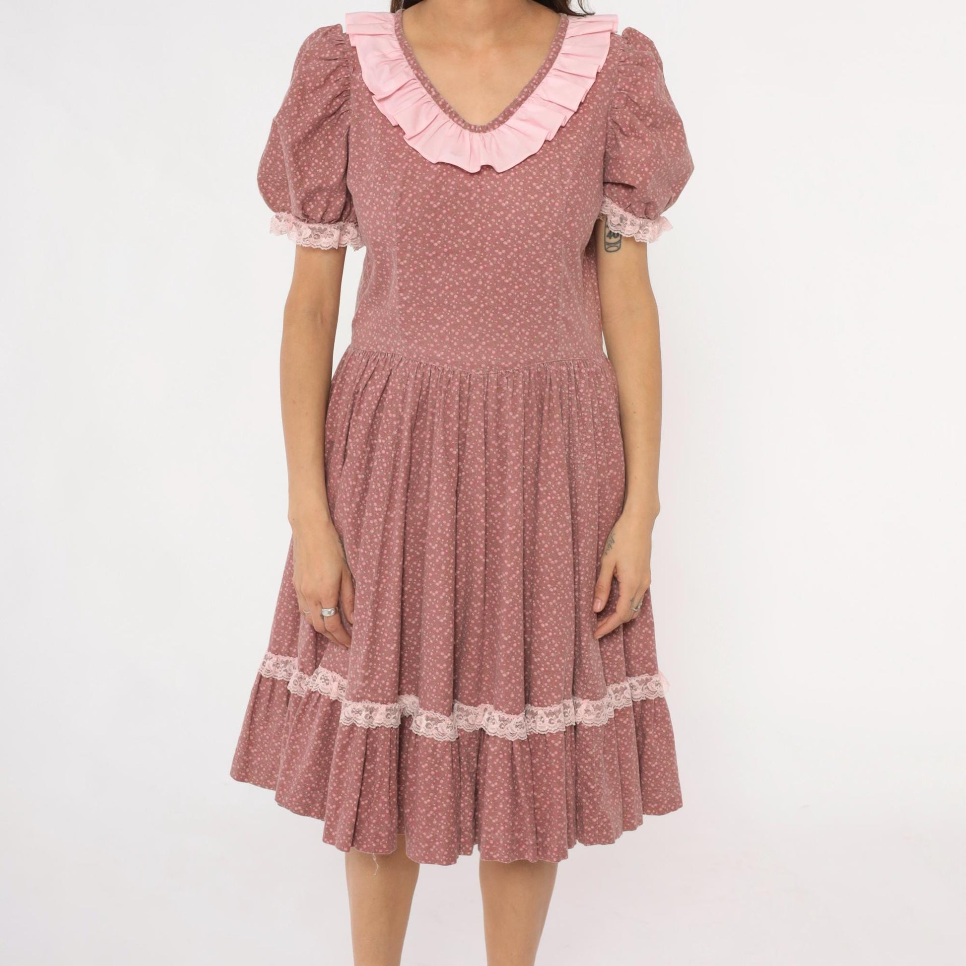 70s Prairie Dress Floral Dusty Rose Puff Sleeve Ruffle Collar Lace Trim Large L