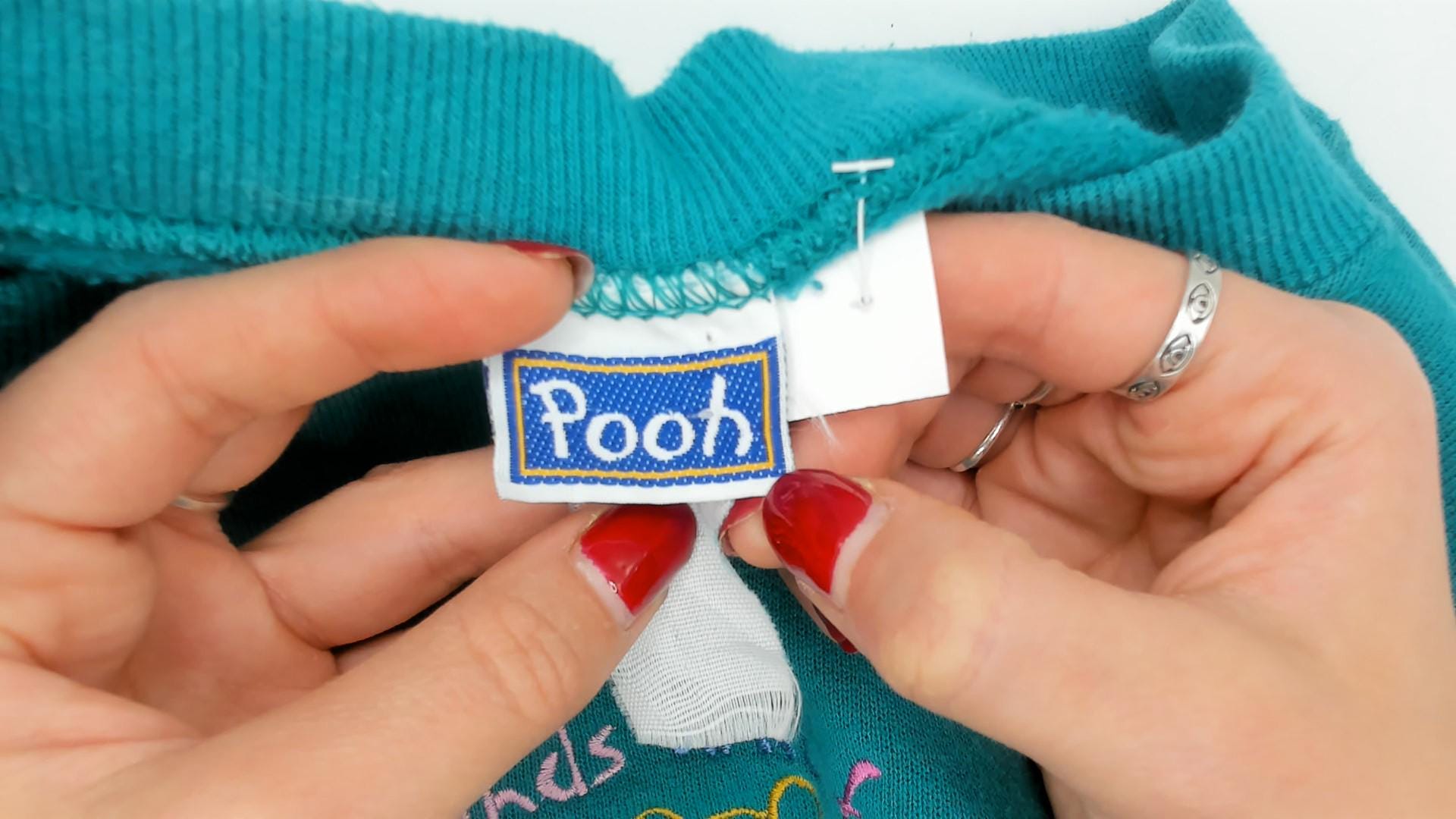 90s Winnie the Pooh Piglet Embroidered Sweatshirt Teal Crewneck Extra Large XL