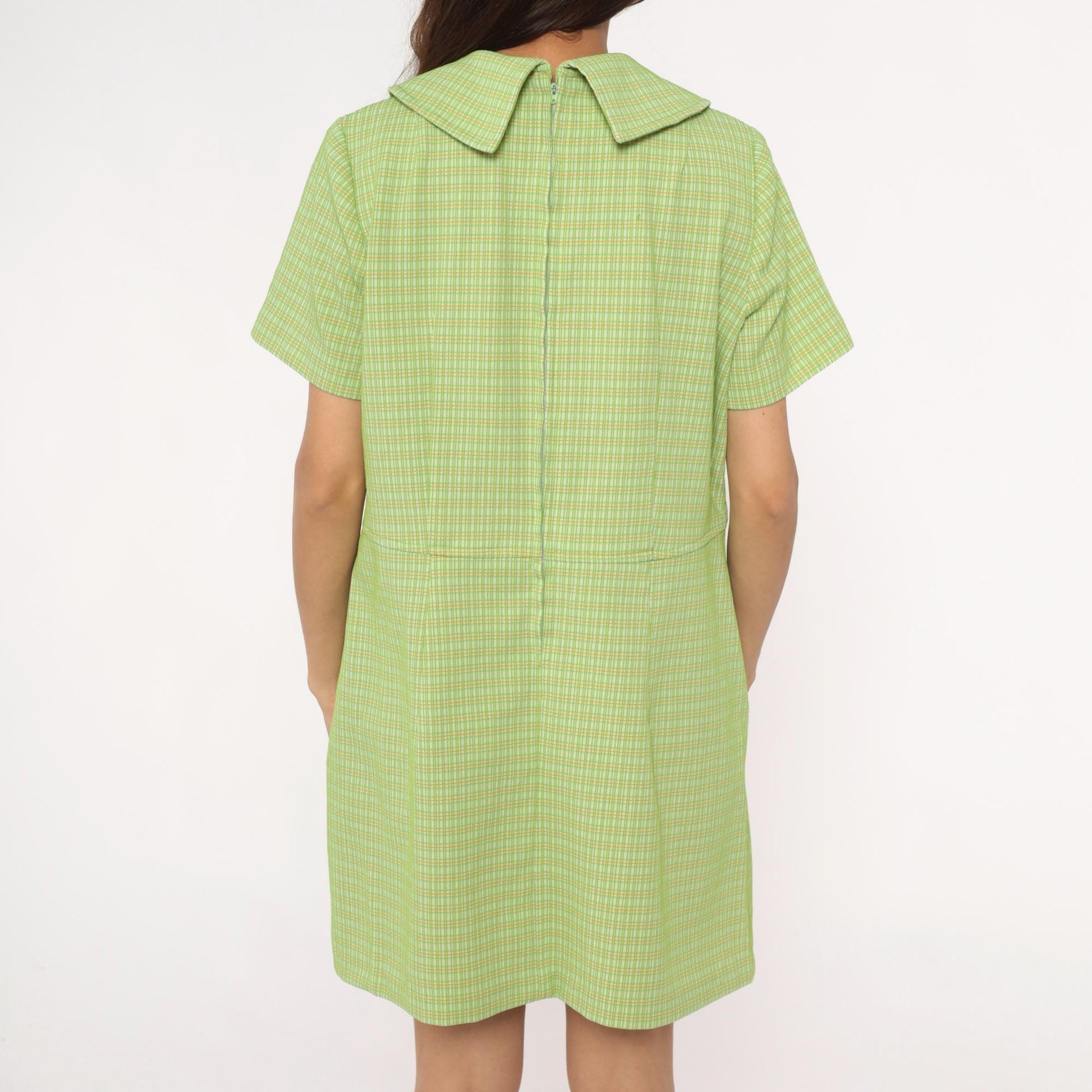 70s Green Yellow Checkered Mini Shift Dress Pointed Collar Short Sleeve Large L