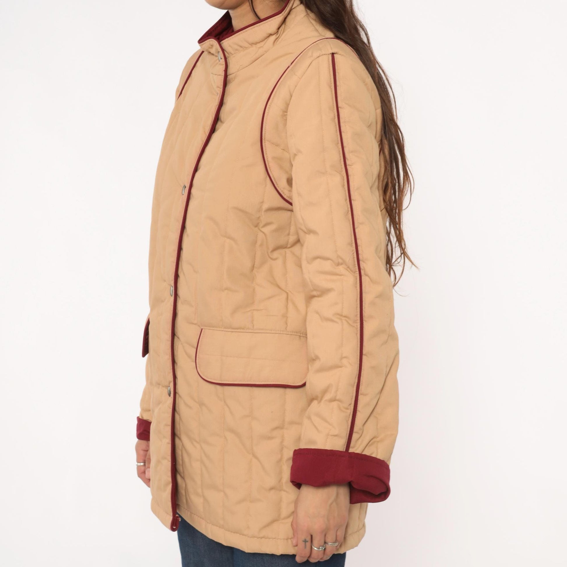 80s Saril Quilted Barn Jacket Tan Burgundy Trim Snap Front Small