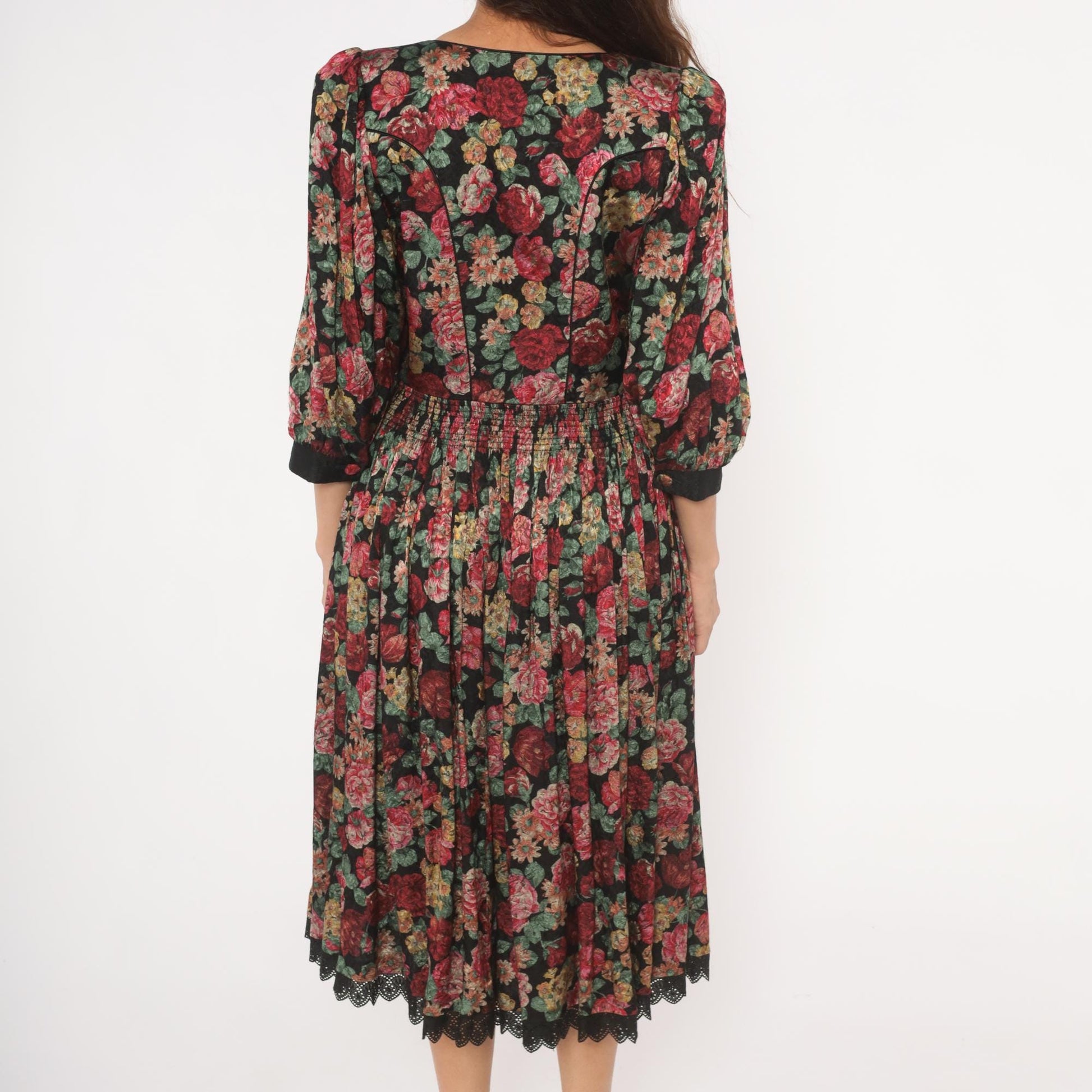 90s Rose Dirndl Dark Floral Midi Dress Black Sweetheart Neckline Medium M