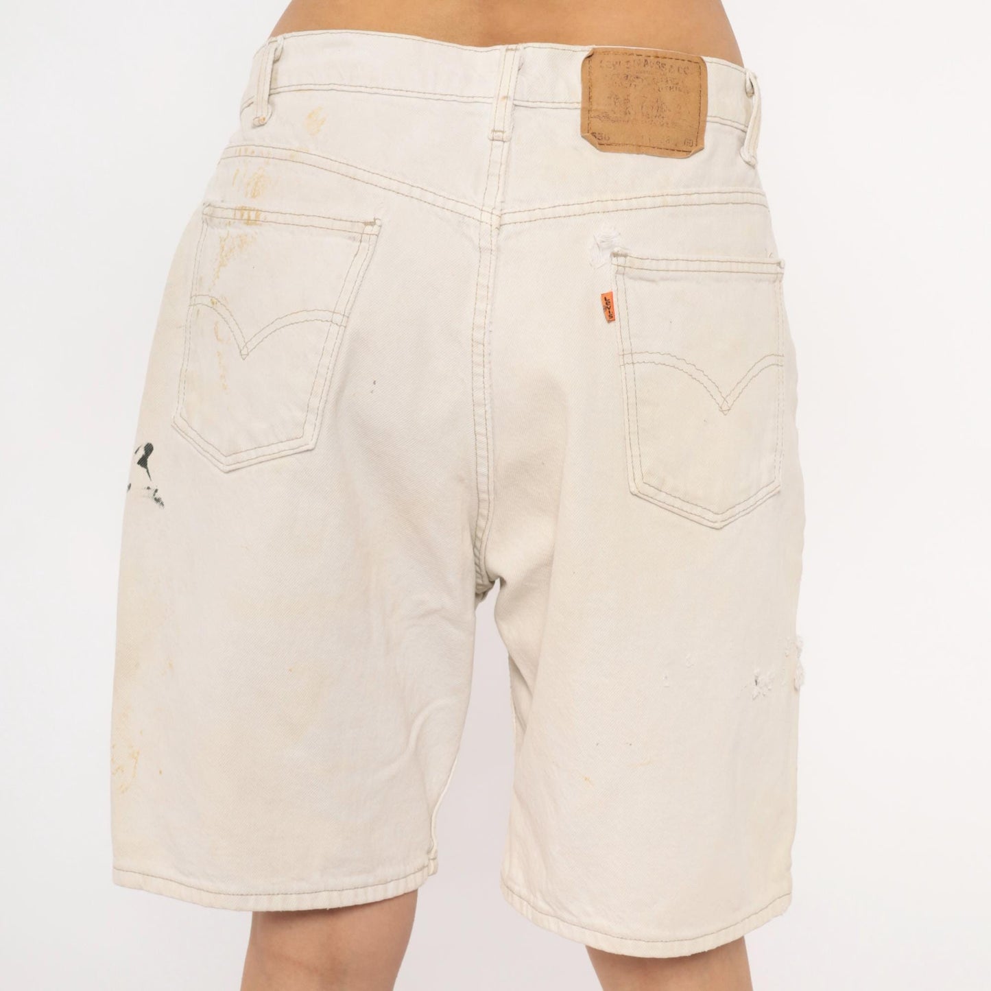 90s Levi's 550 Off-White Denim Shorts High Rise Distressed Cream Waist 36