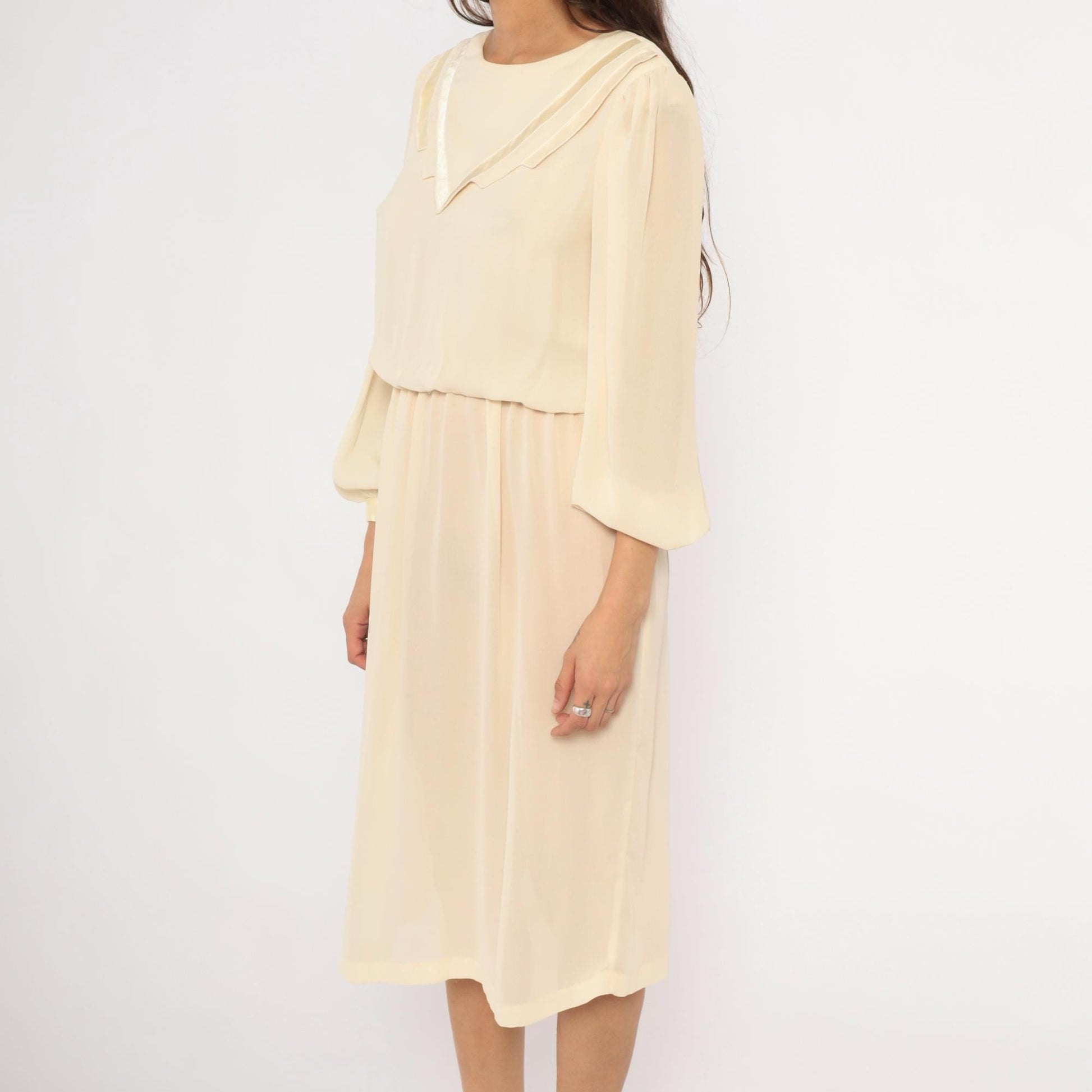 80s Street Scene Cream Chiffon Dress Bishop Sleeve V-Trim Knee-Length Small S