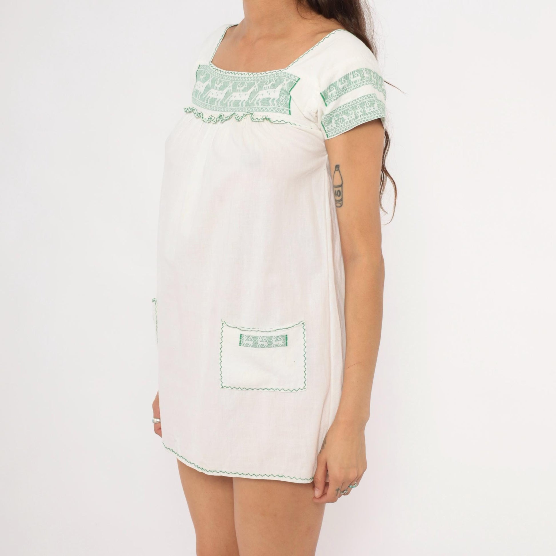80s White Green Embroidered Deer Mini Dress Cotton Puff Sleeve Square Neck Extra Small XS