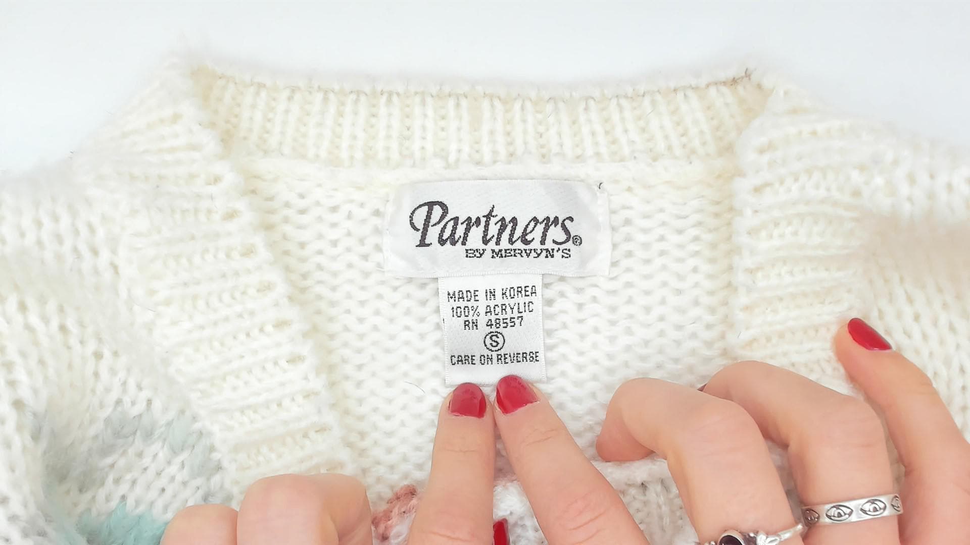 80s Partners by Mervyns Floral Intarsia Knit Crewneck Cream Pink Small