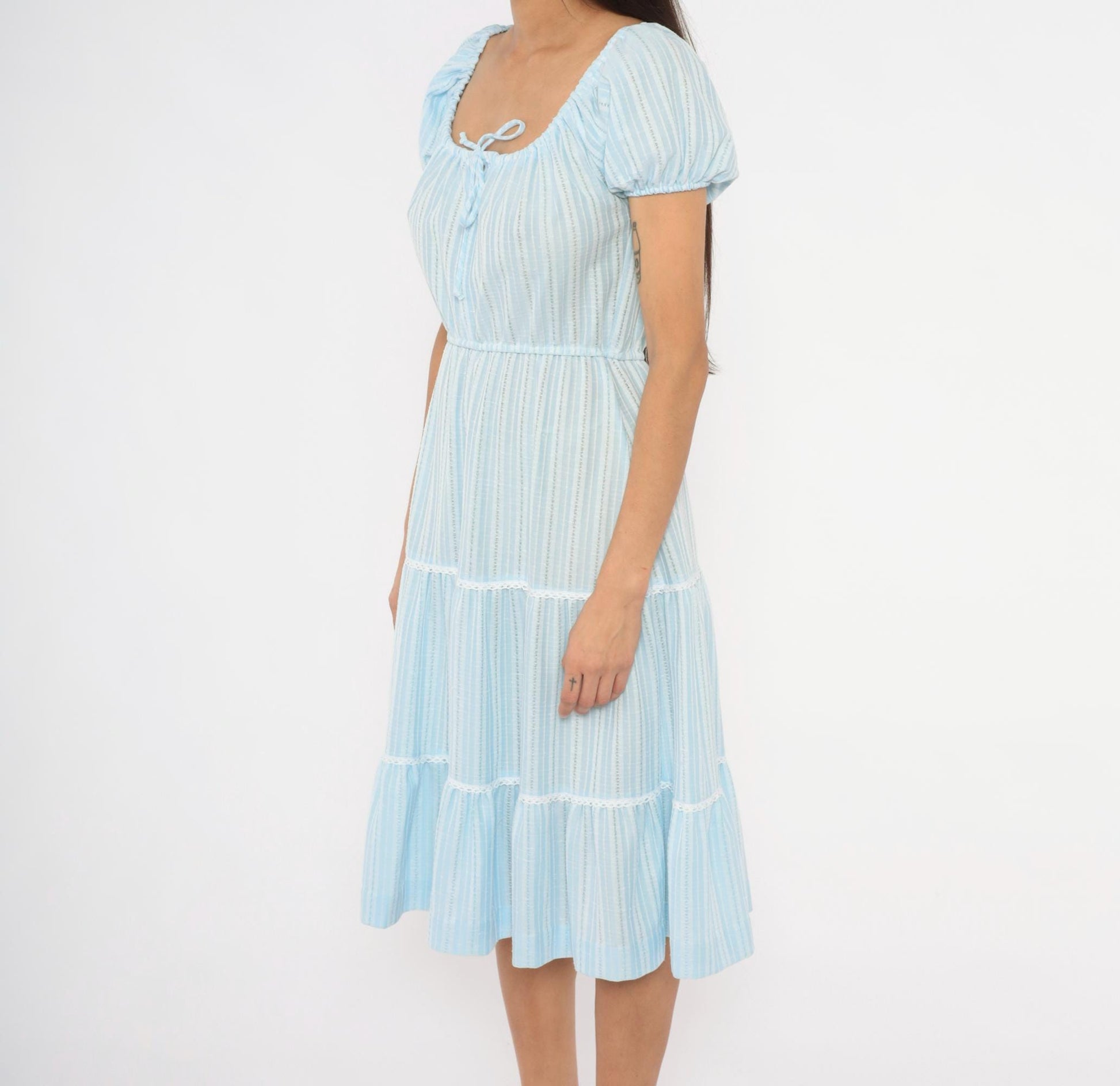 70s Sky Blue Striped Peasant Dress Puff Sleeve Tiered Skirt Lace Trim Medium M