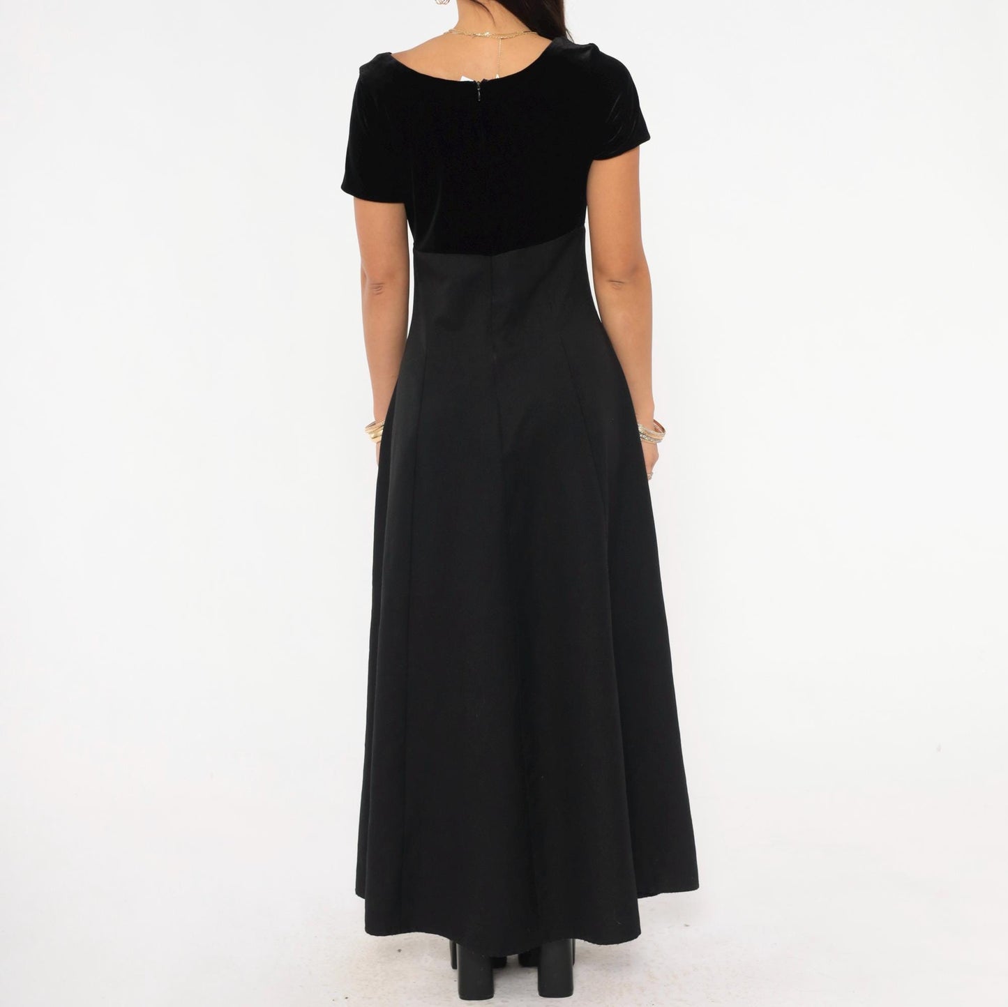 90s Simco Black Velvet Maxi Gown Sweetheart Neckline Empire Waist XXS