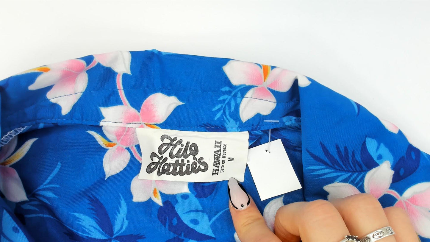 90s Hilo Hatties Hawaiian Shirt Blue Plumeria Floral Camp Collar Medium M