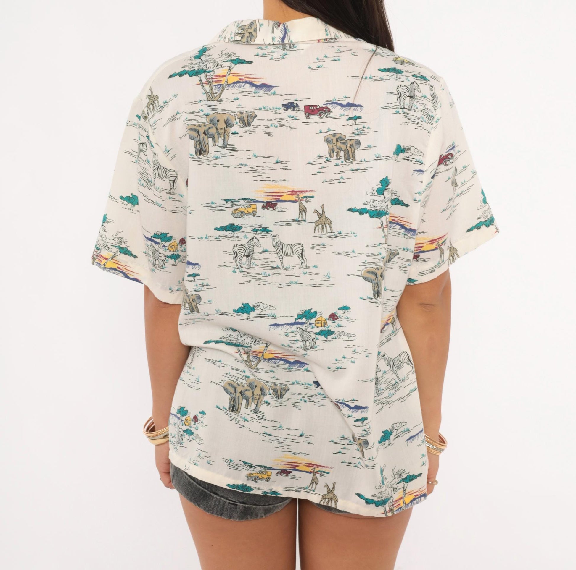 90s Cheryl Tiegs Safari Animal Print Camp Shirt Ivory Cream Large L