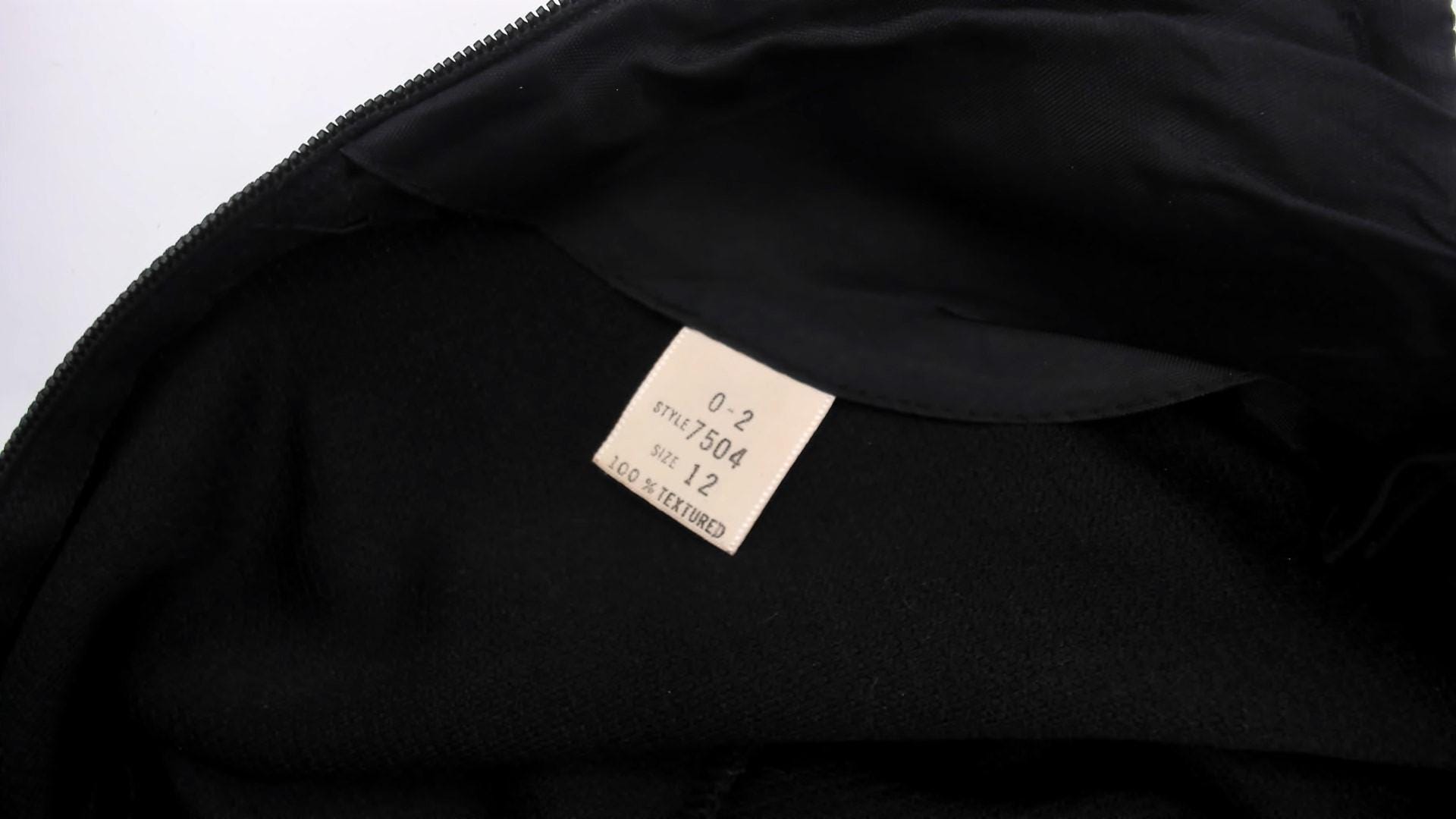 70s Black Shift Dress Crew Neck Short Sleeve Knee Length Small