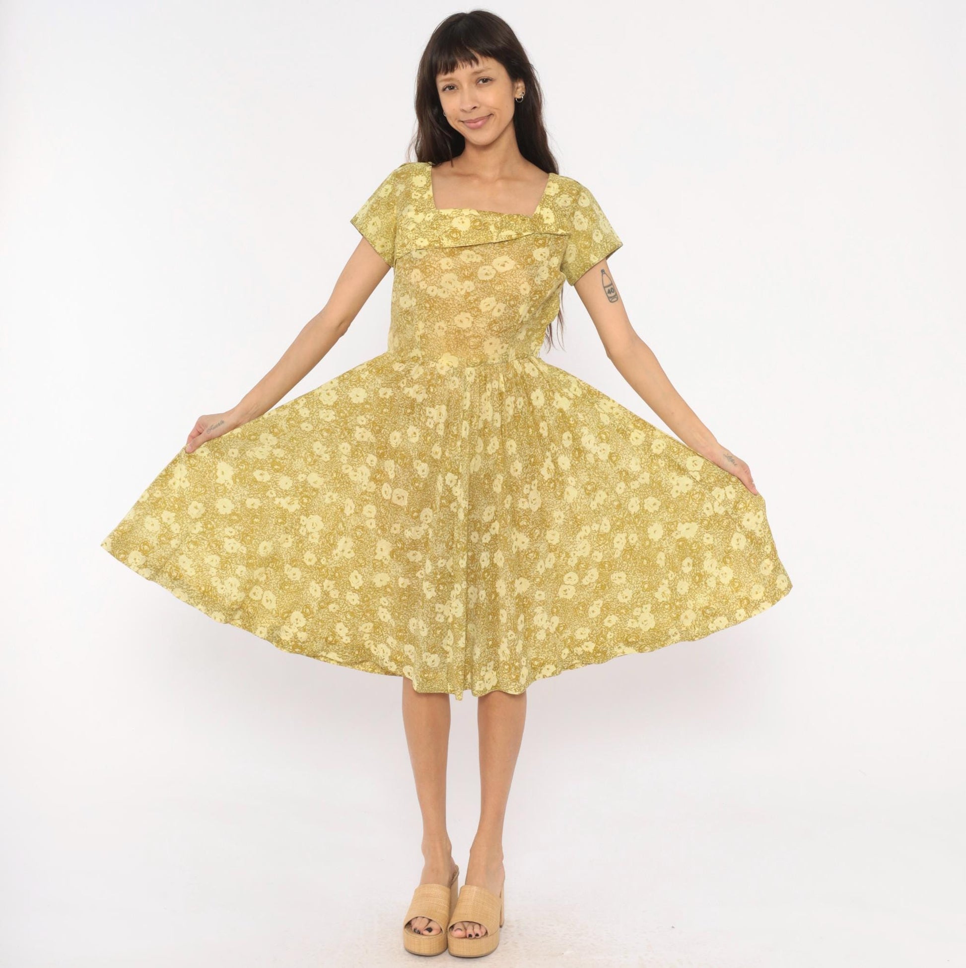 60s Annetta New York Floral Dress Square Neckline Pleated Full Skirt Medium