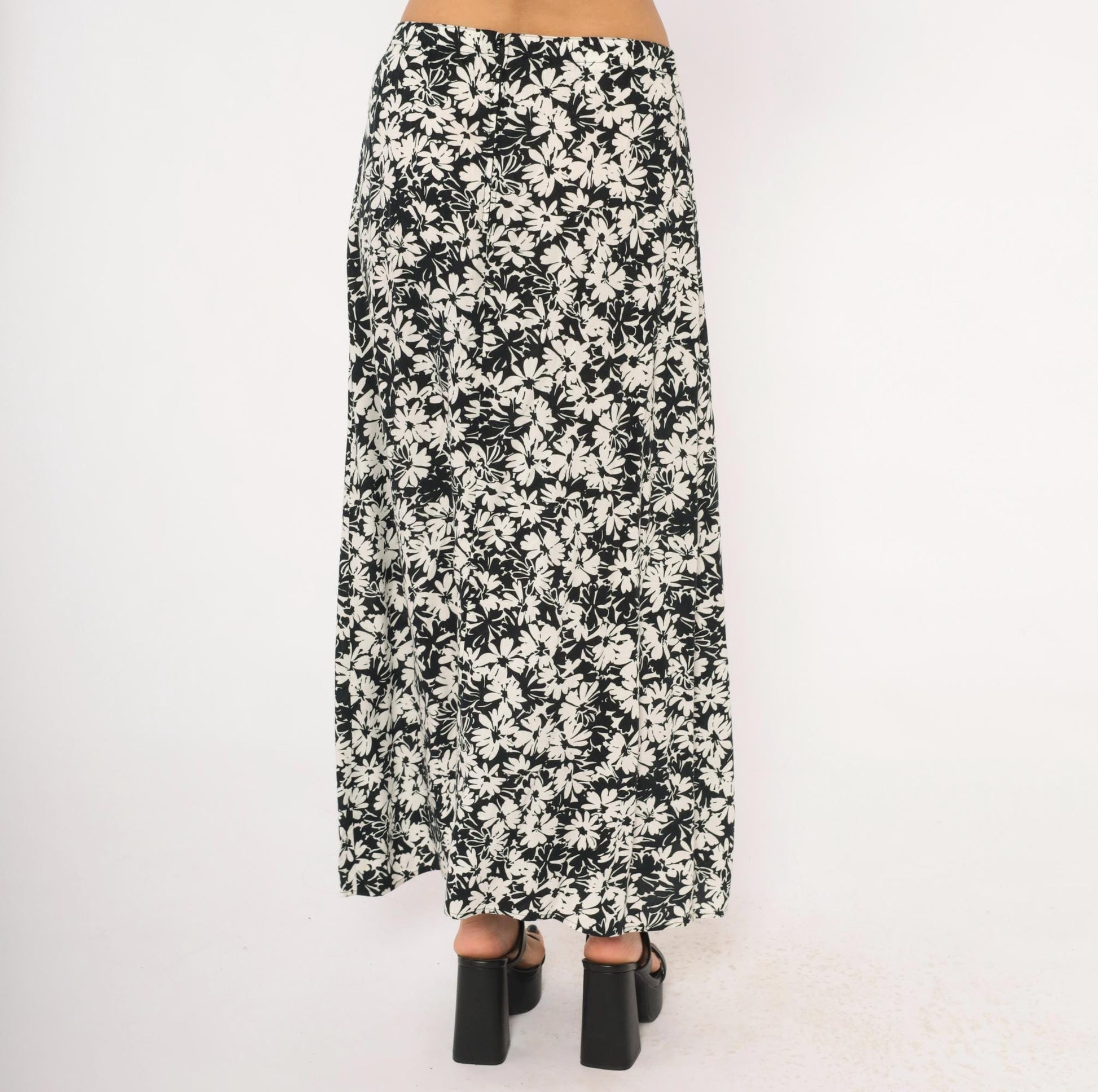 Y2K Briggs Black Daisy Floral Maxi Skirt Ivory Cream Medium M